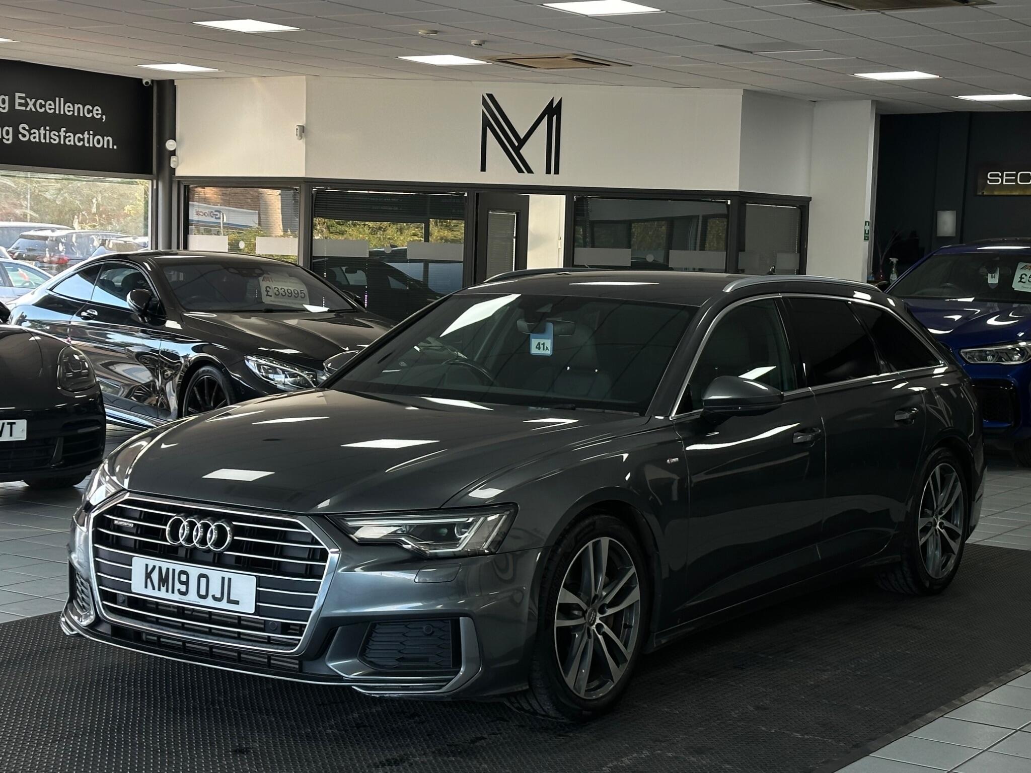 Audi A6 Avant view 7
