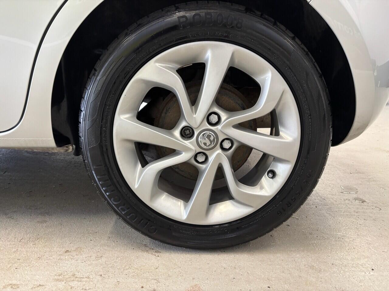 Vauxhall Corsa view 10