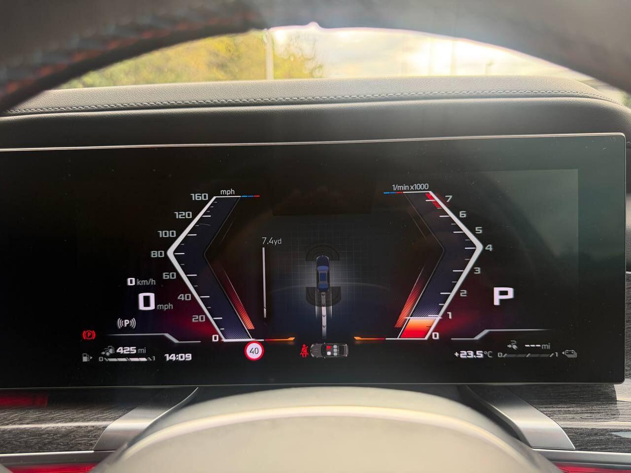 BMW 7 Series view 69