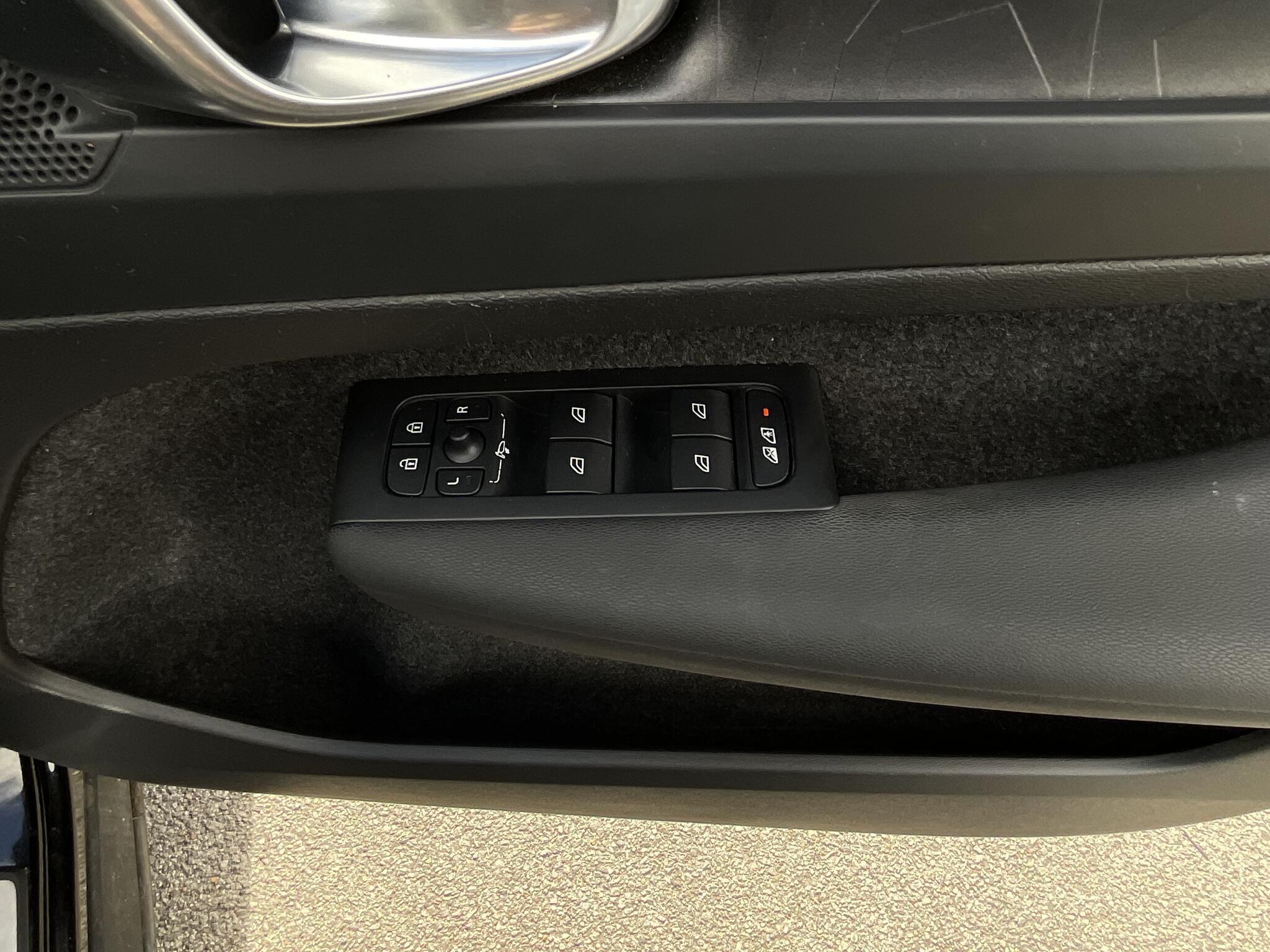 Volvo C40 view 31