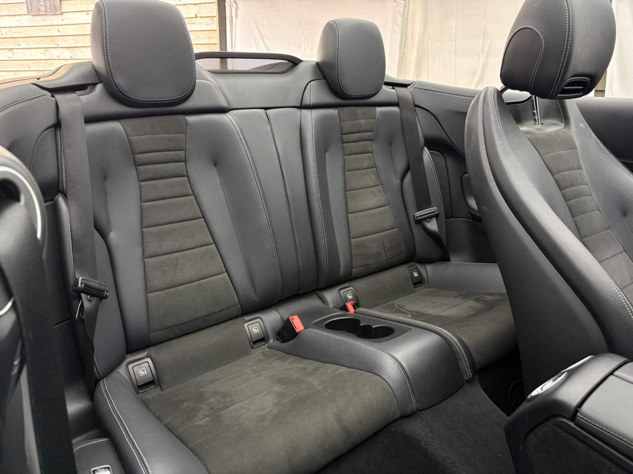 Mercedes-Benz E-Class view 22