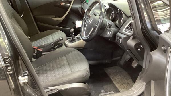 Vauxhall Astra view 11