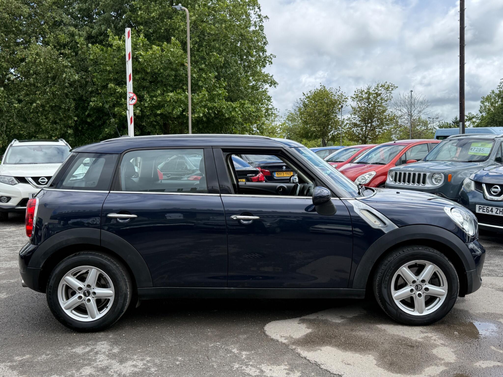 MINI Countryman - Image 20