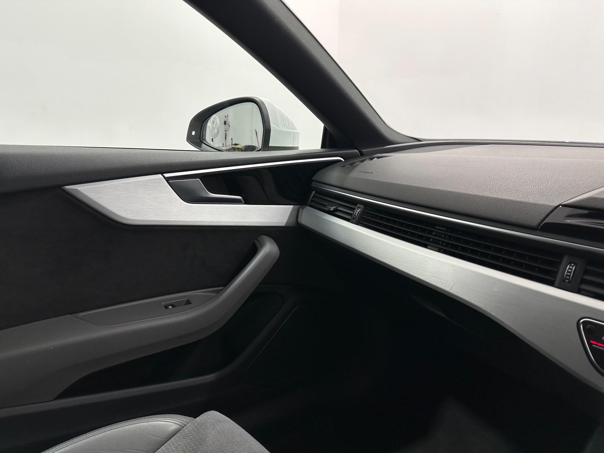 Audi A5 view 26