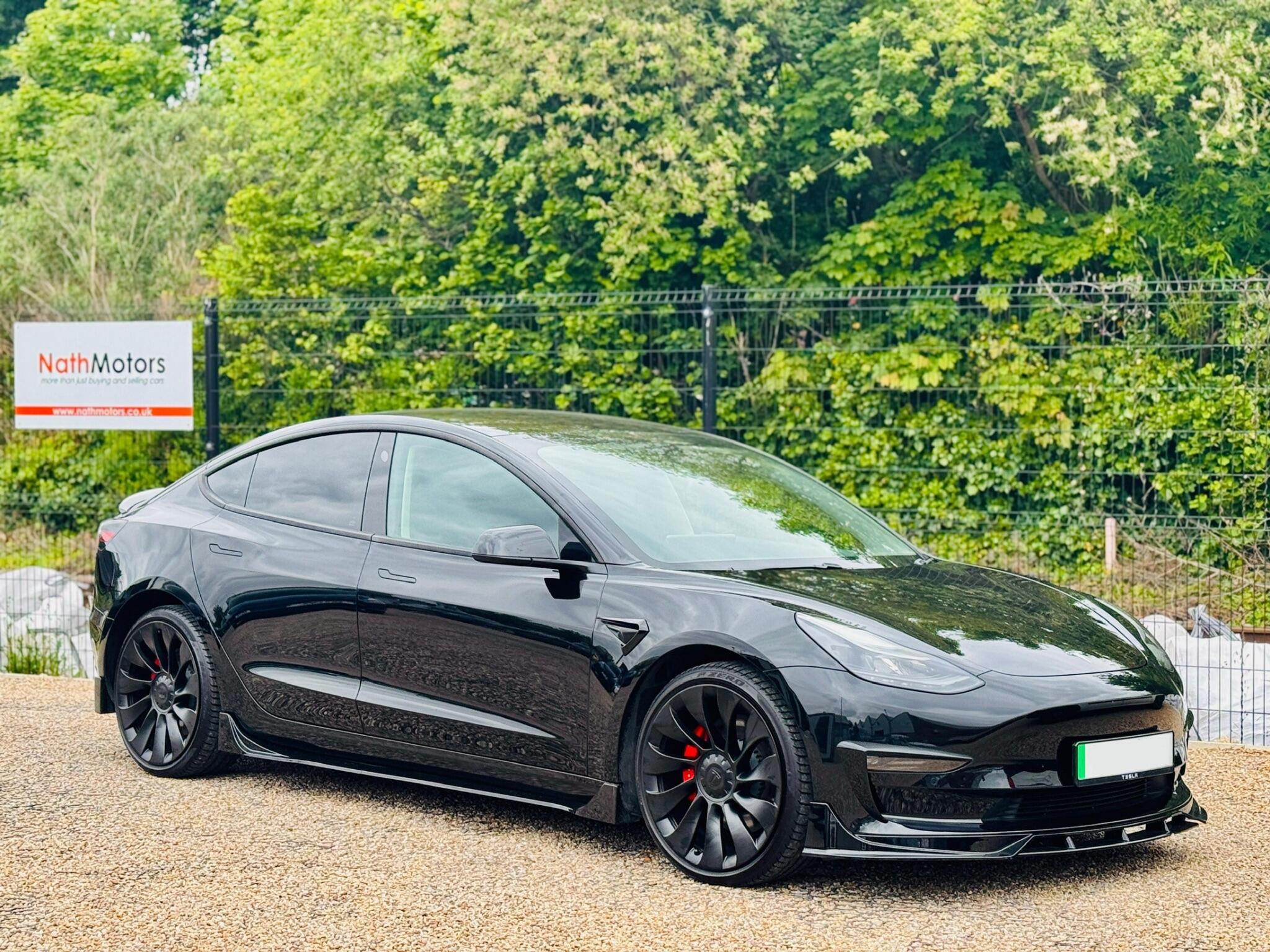 Tesla Model 3 view 21
