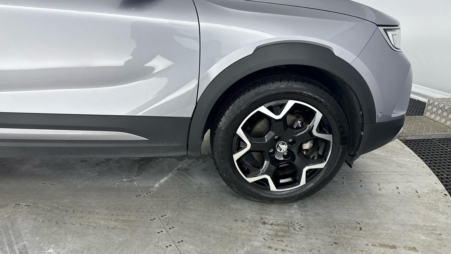 Vauxhall Mokka Electric view 20