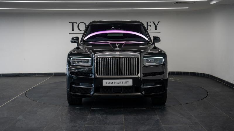 Rolls-Royce Cullinan view 2