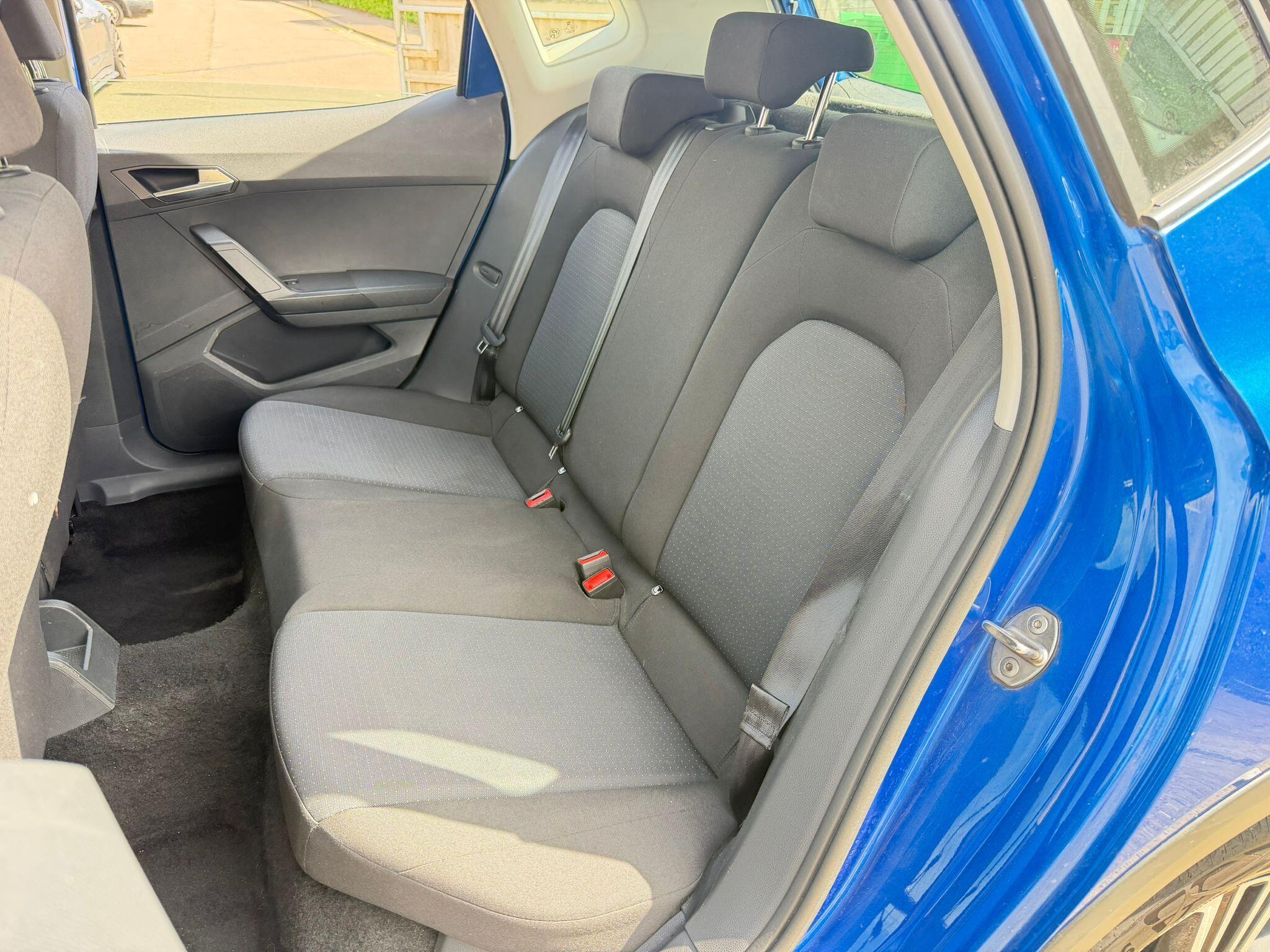 Seat Arona view 16