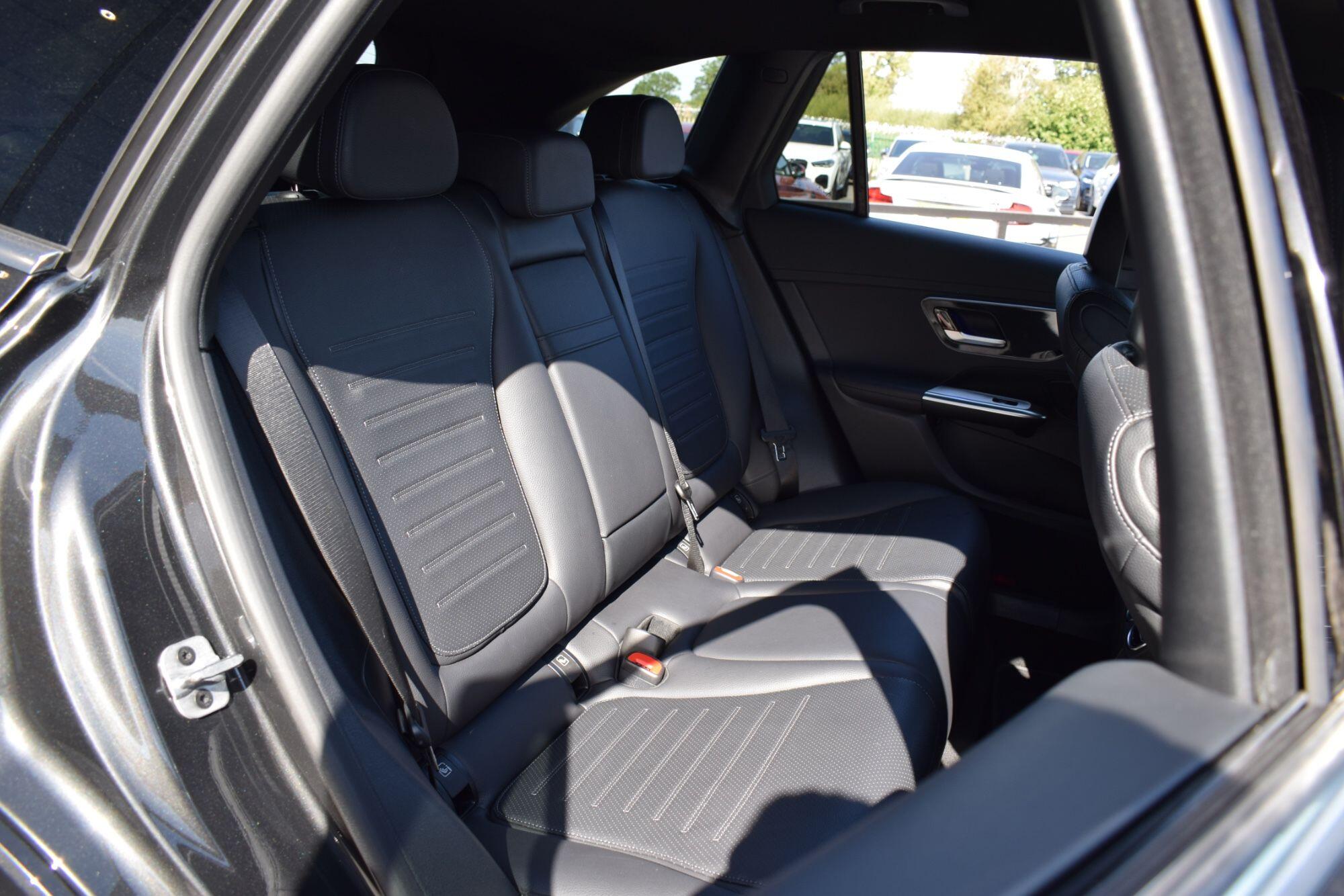 Mercedes-Benz GLC view 19