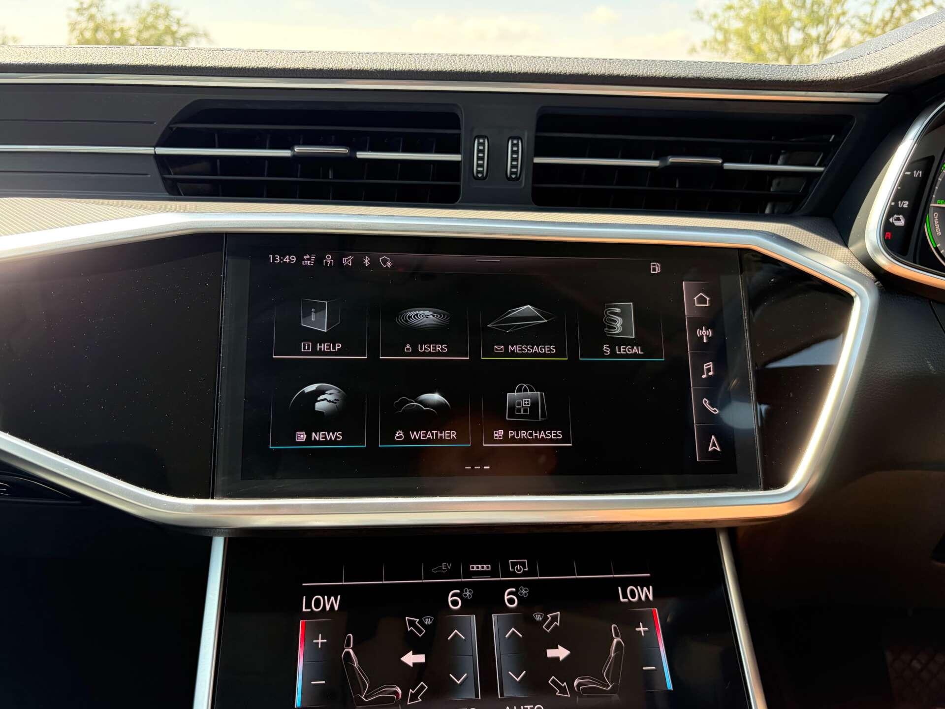 Audi A6 Saloon view 47