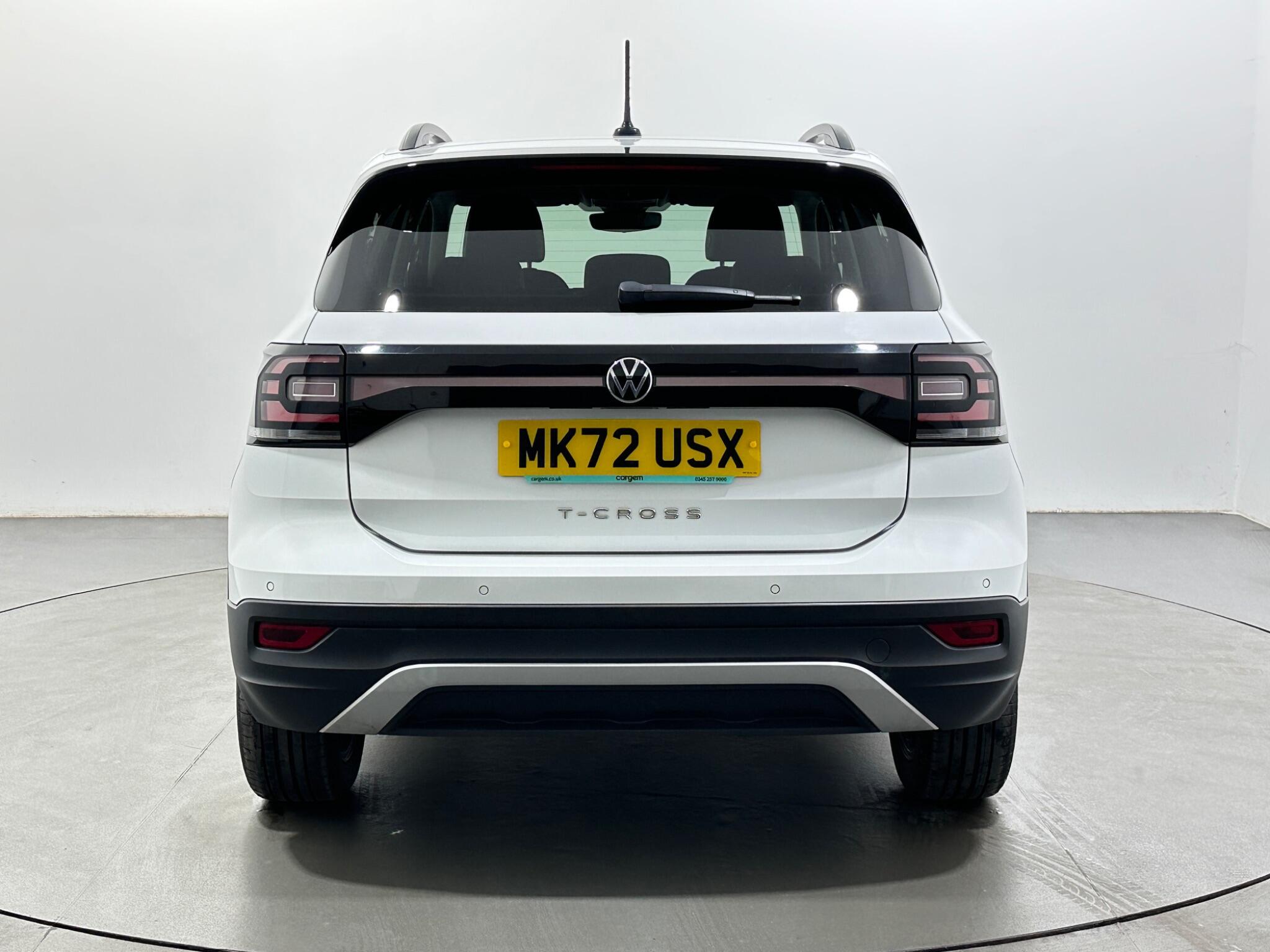 Volkswagen T-Cross view 7