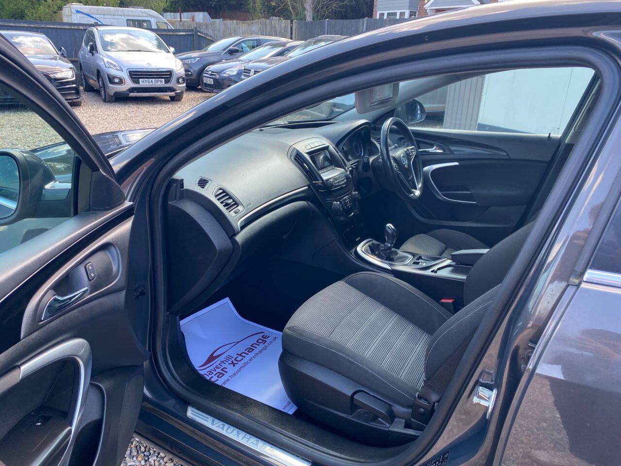 Vauxhall Insignia view 15