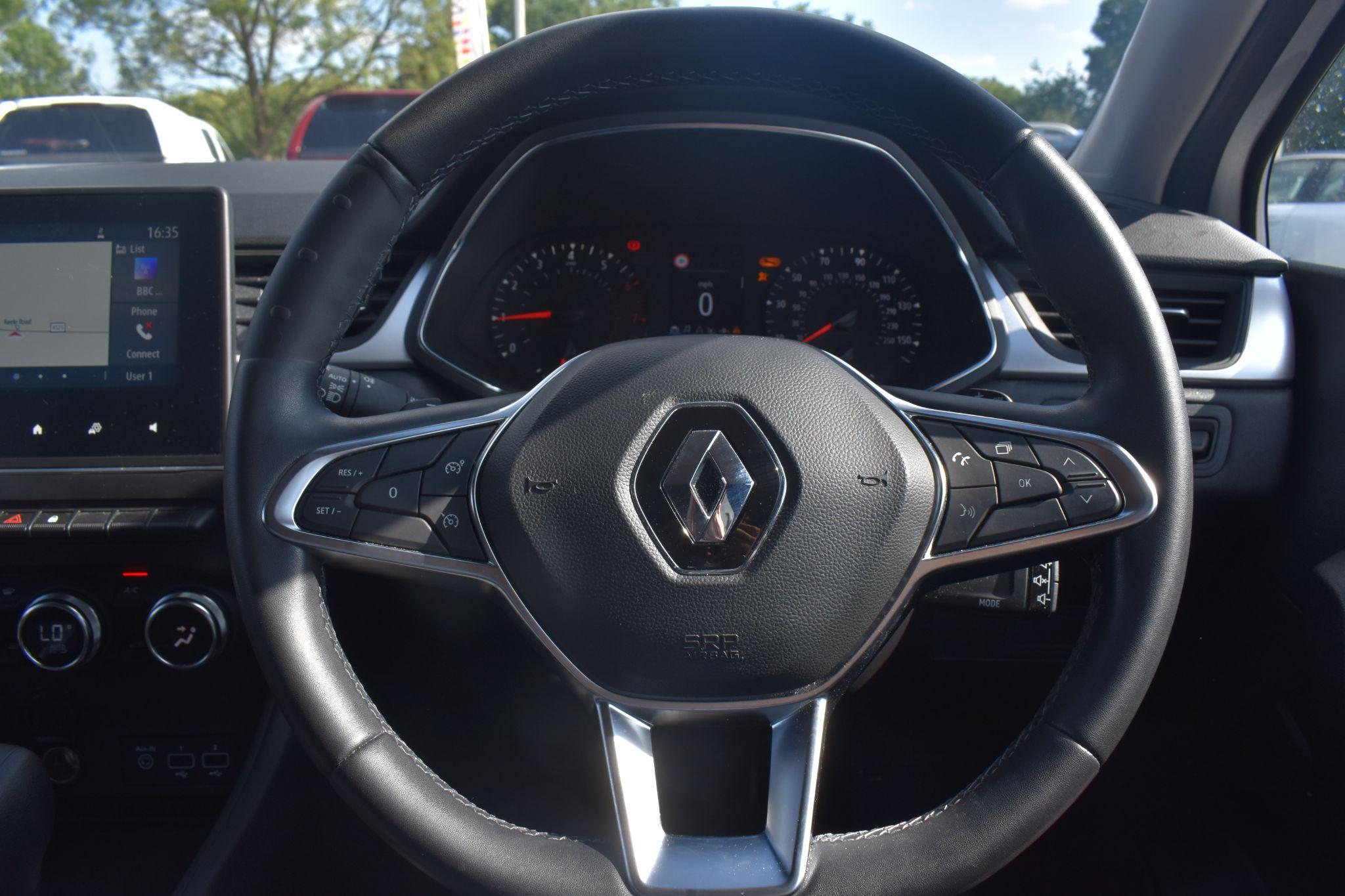Captur - 1.3 TCe Iconic EDC Euro 6 (s/s) 5dr - Image 22