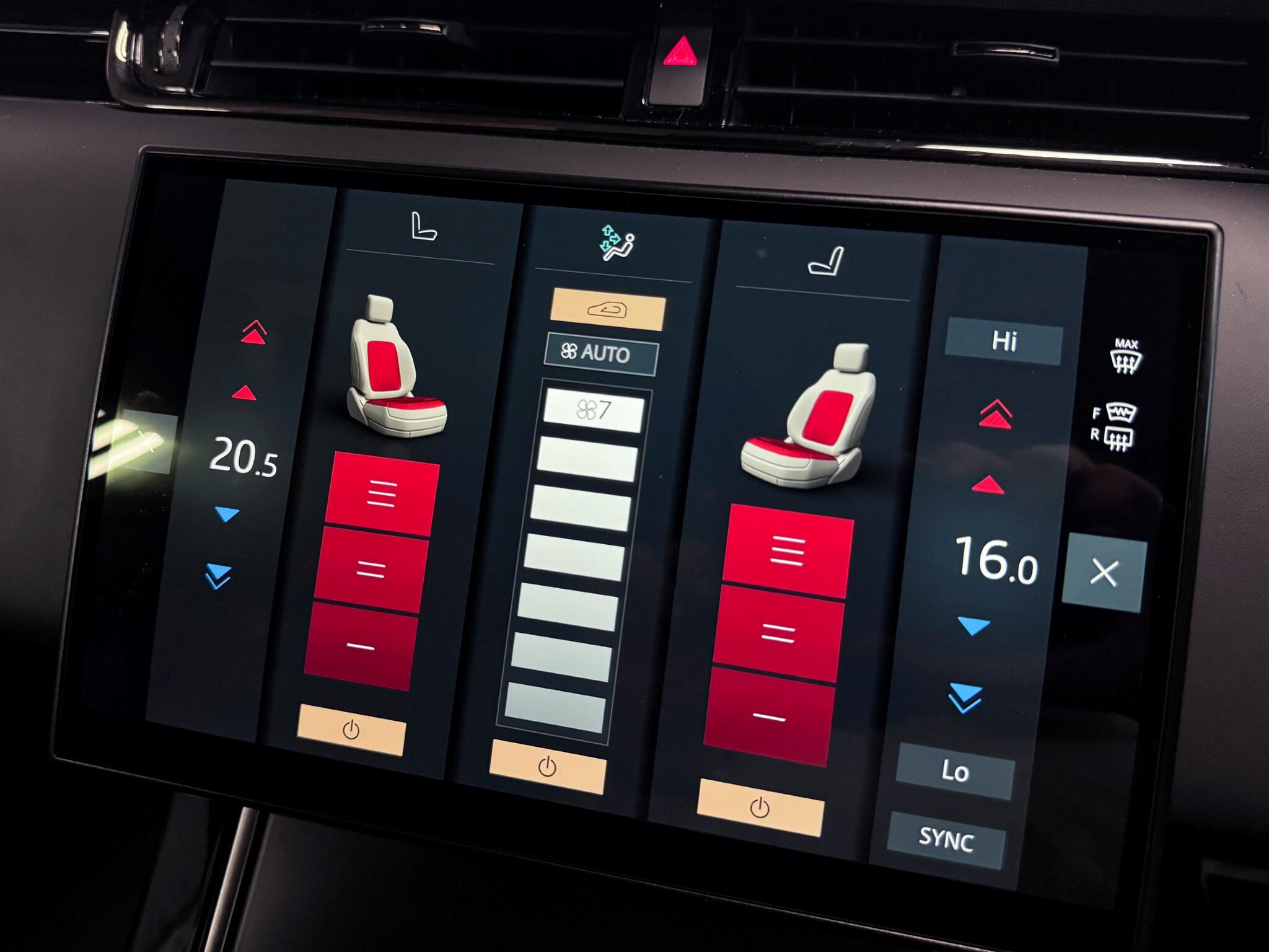 Land Rover Range Rover Evoque view 40