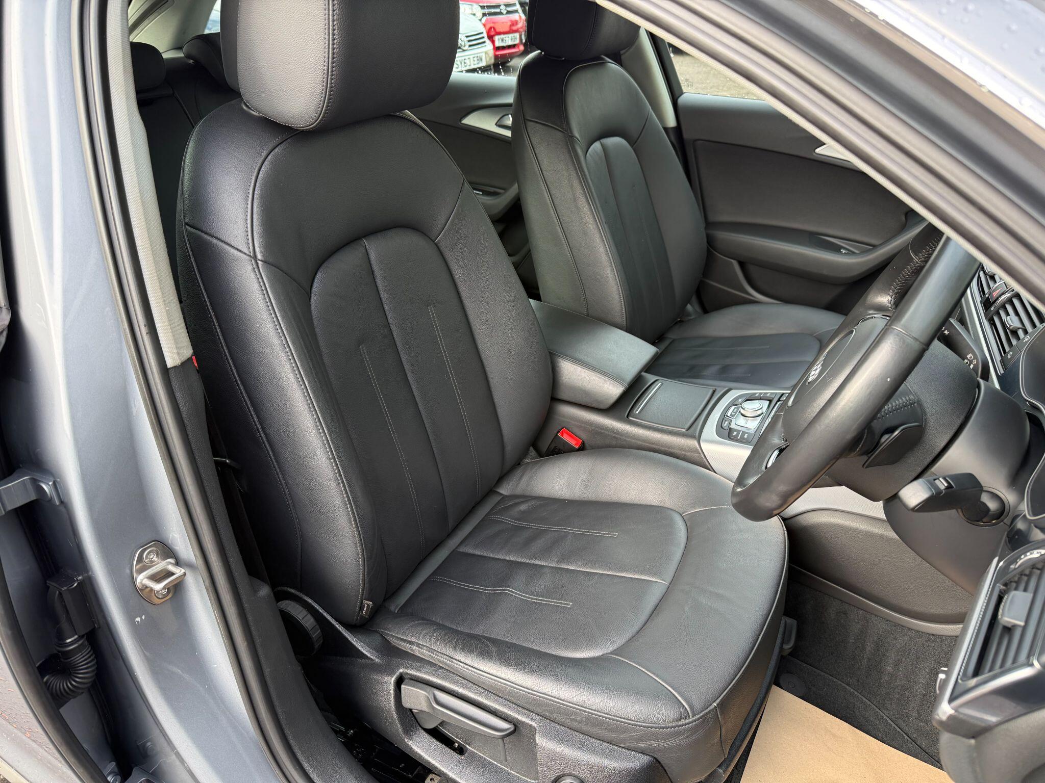 Audi A6 view 16