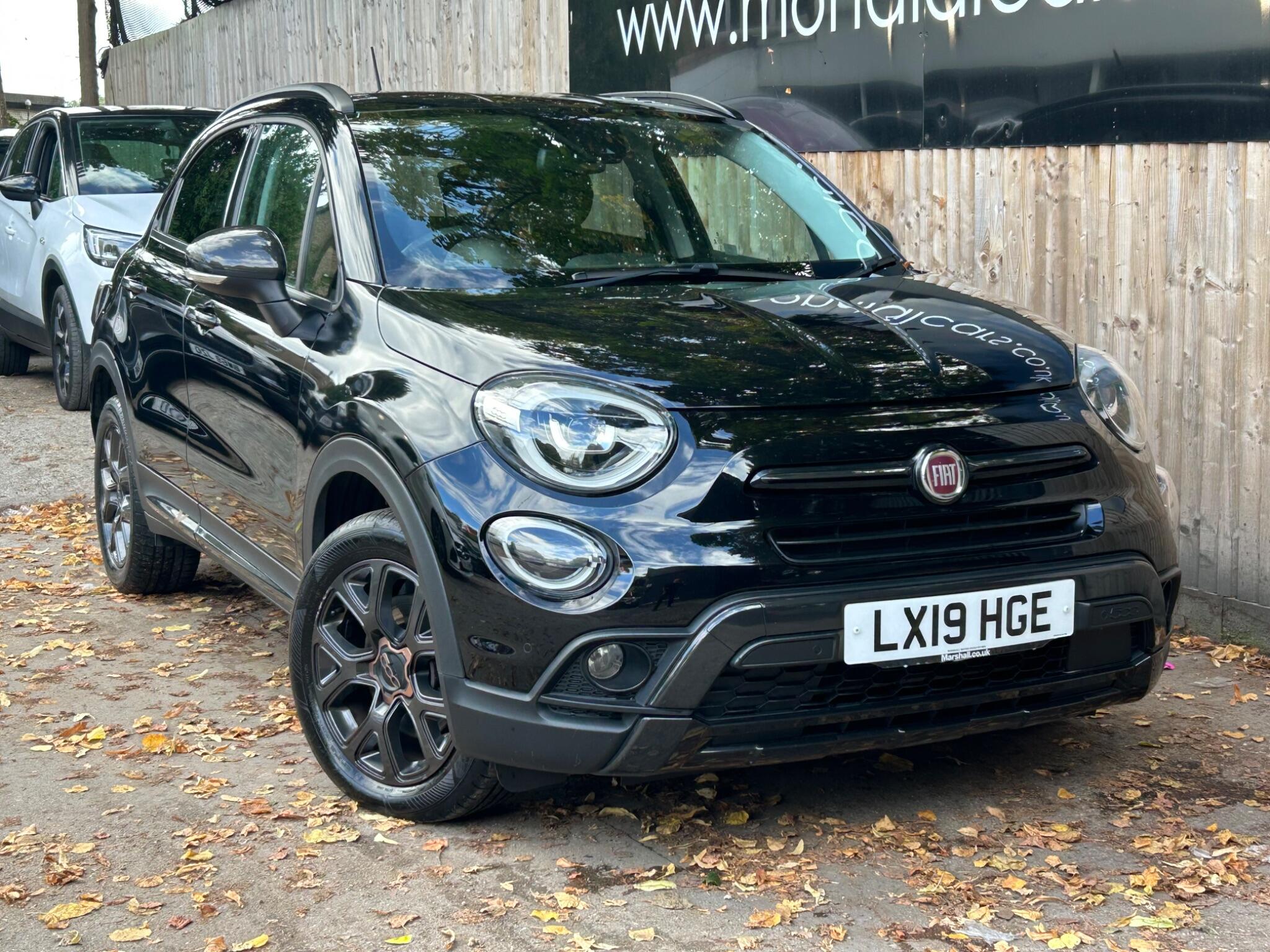 Fiat 500X view 11