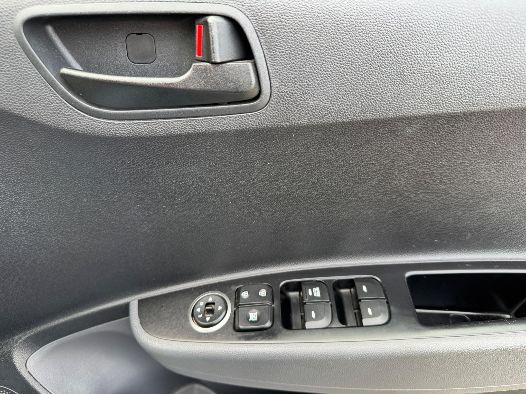 Hyundai I10 view 39