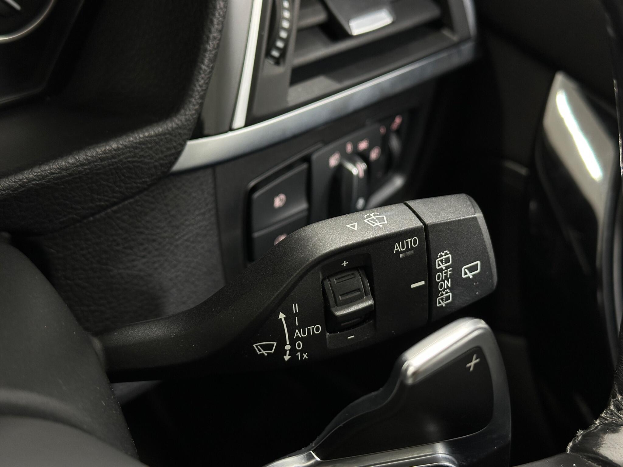 BMW 3 Series view 17