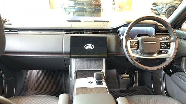 Land Rover Range Rover view 6