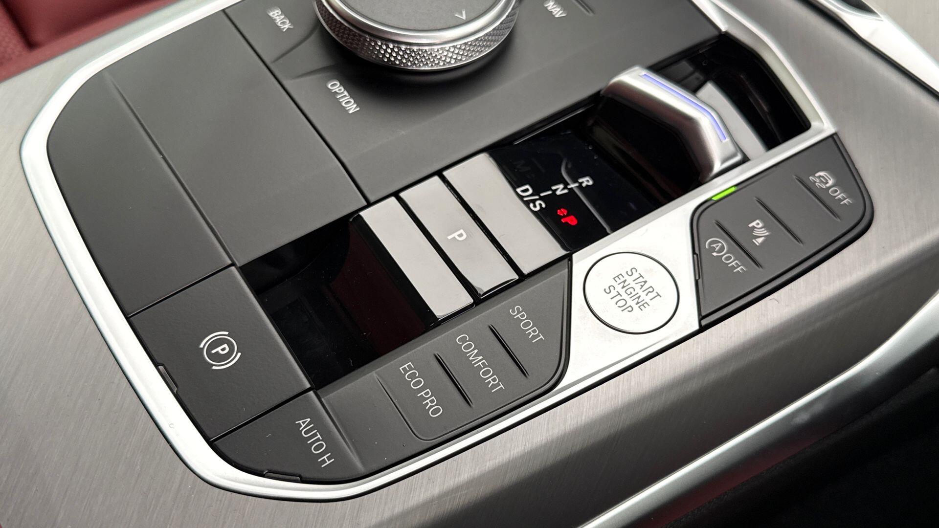 BMW 2 Series view 19