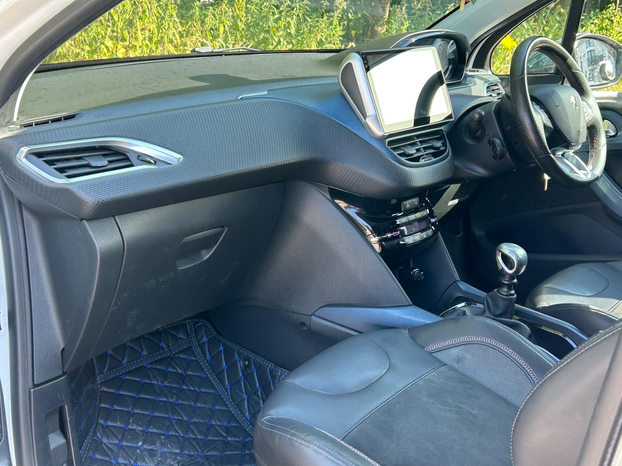 Peugeot 2008 view 52