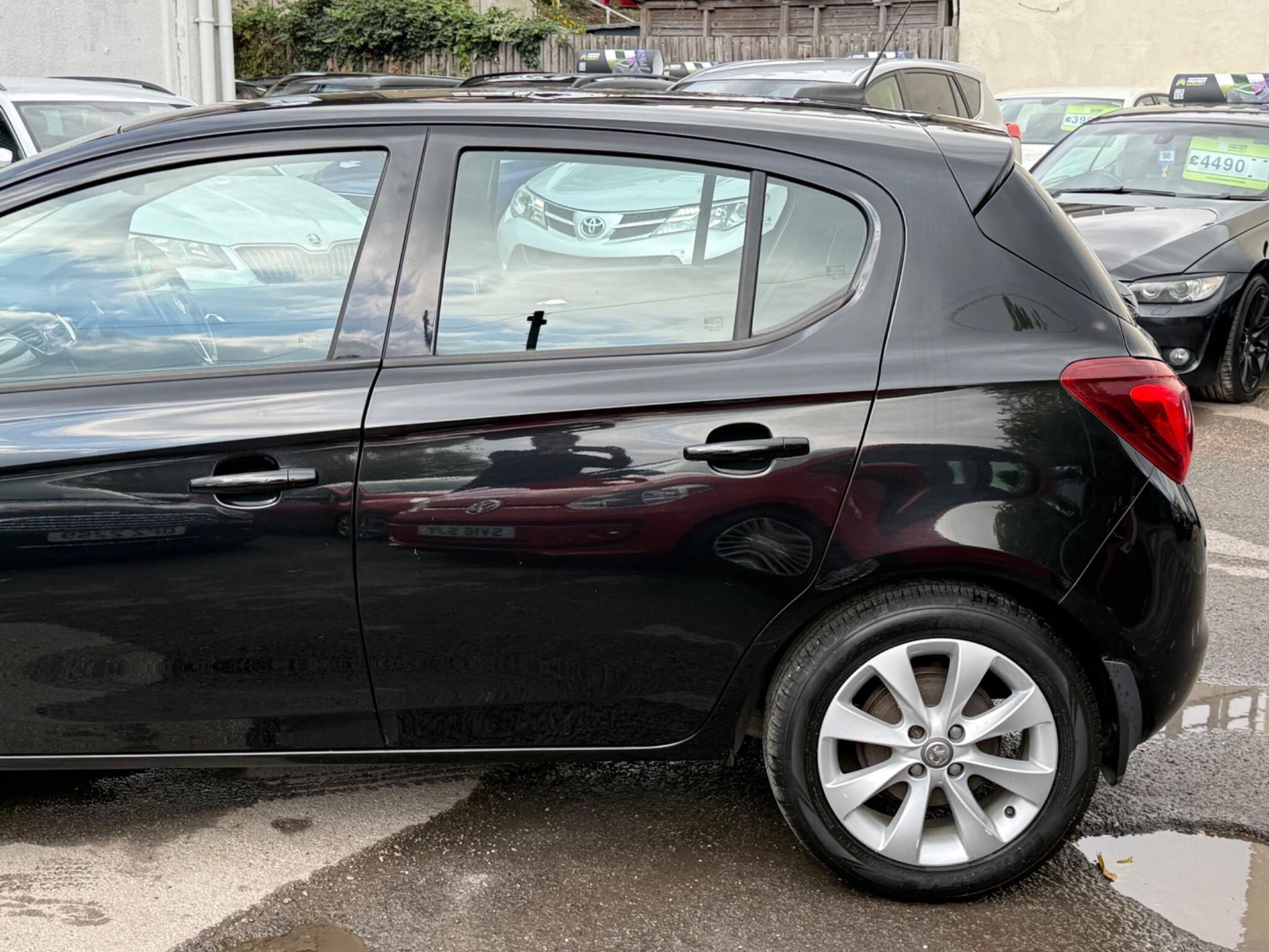 Vauxhall Corsa - Image 12