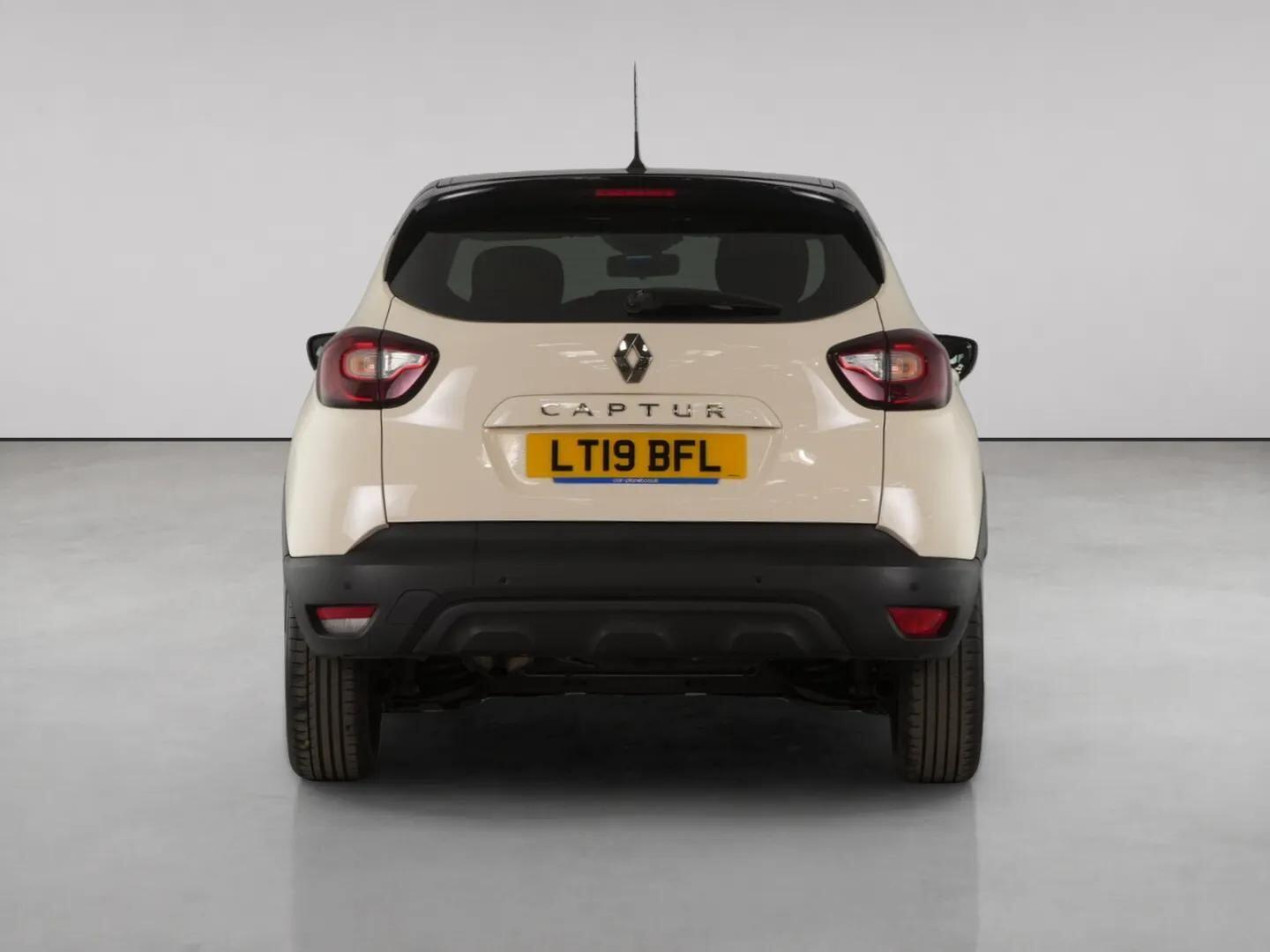 Renault Captur view 7