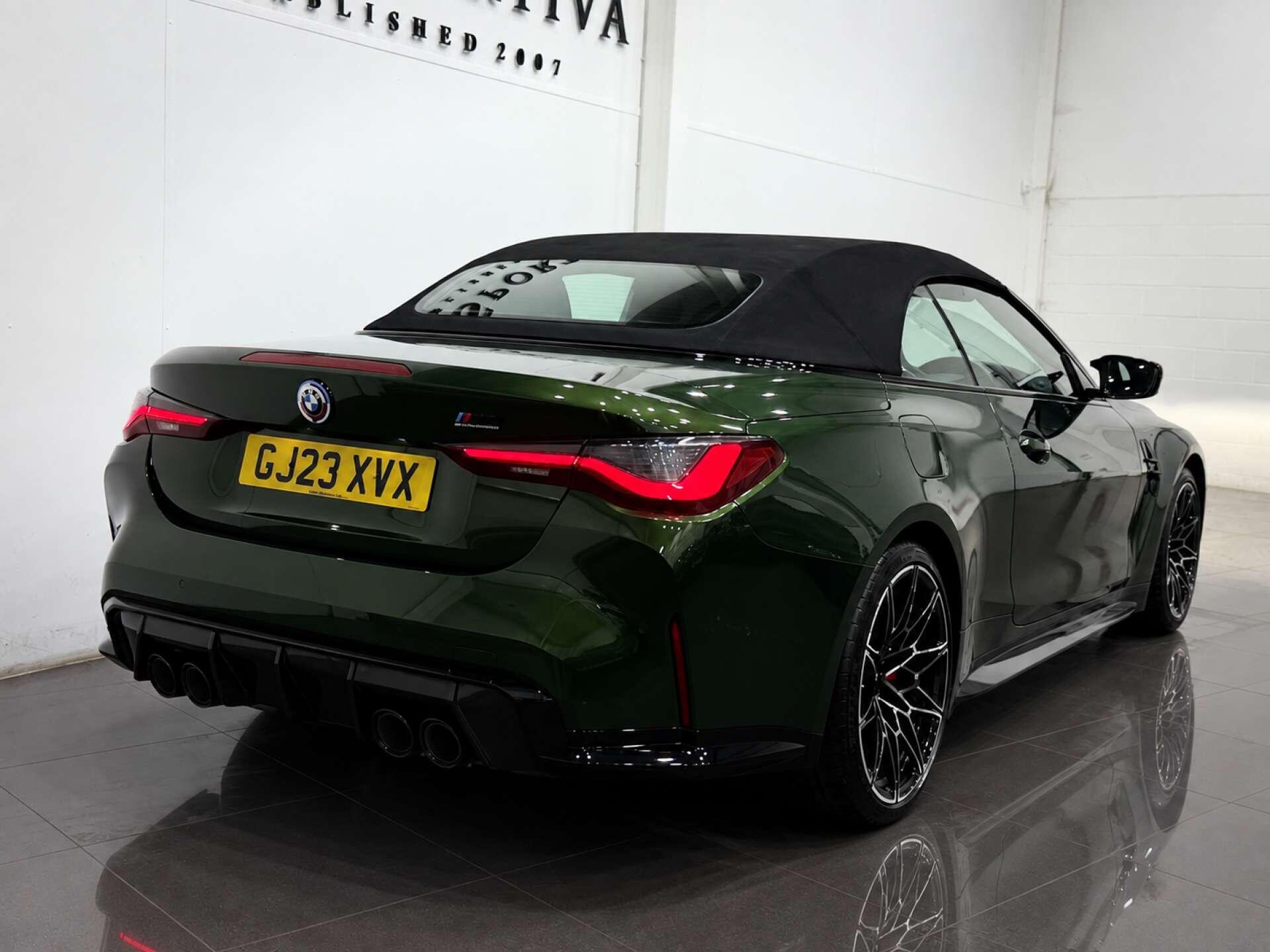 BMW M4 view 6