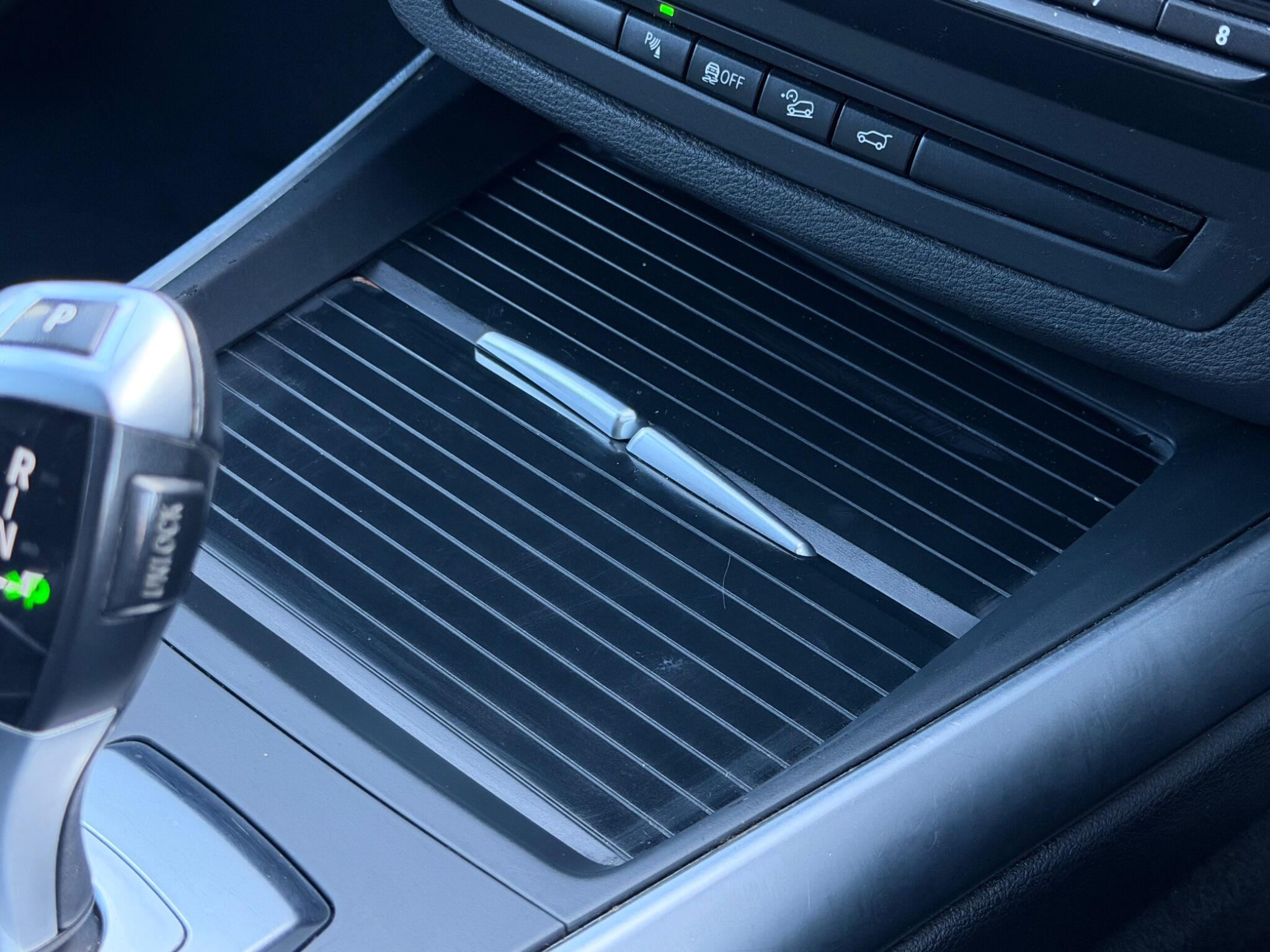 BMW X5 view 37