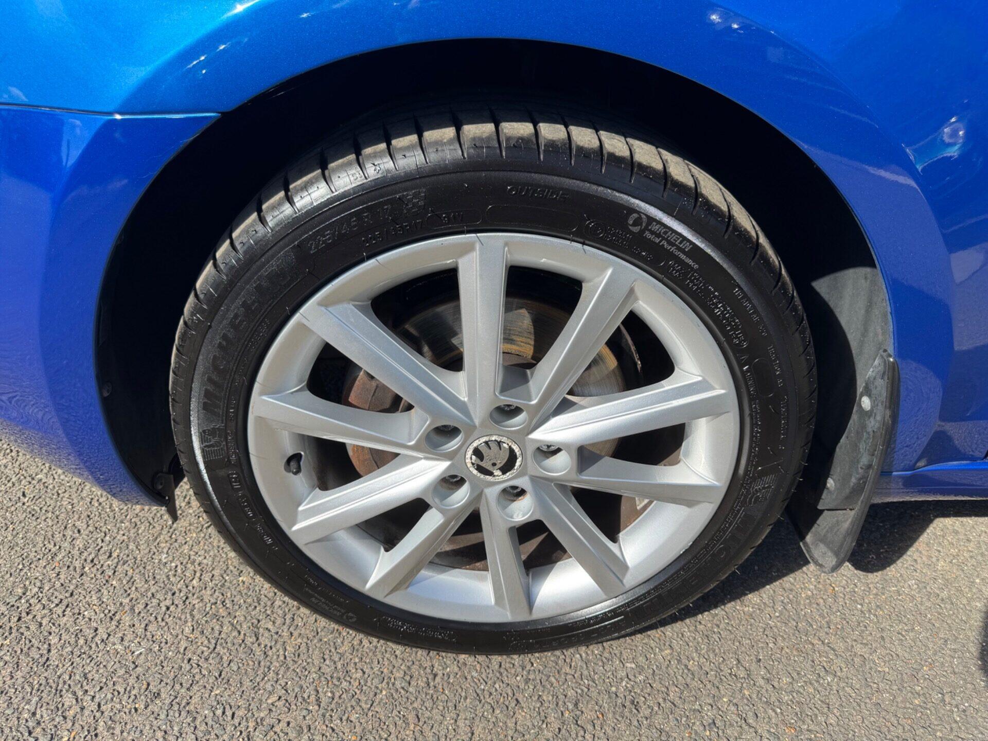 Skoda Octavia view 31