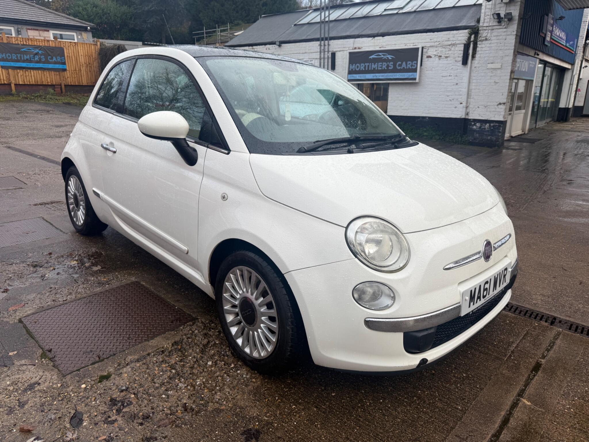 2011 Fiat 500 0.9 TwinAir Lounge Euro 5 (s/s) 3dr • 59,407 miles image 1