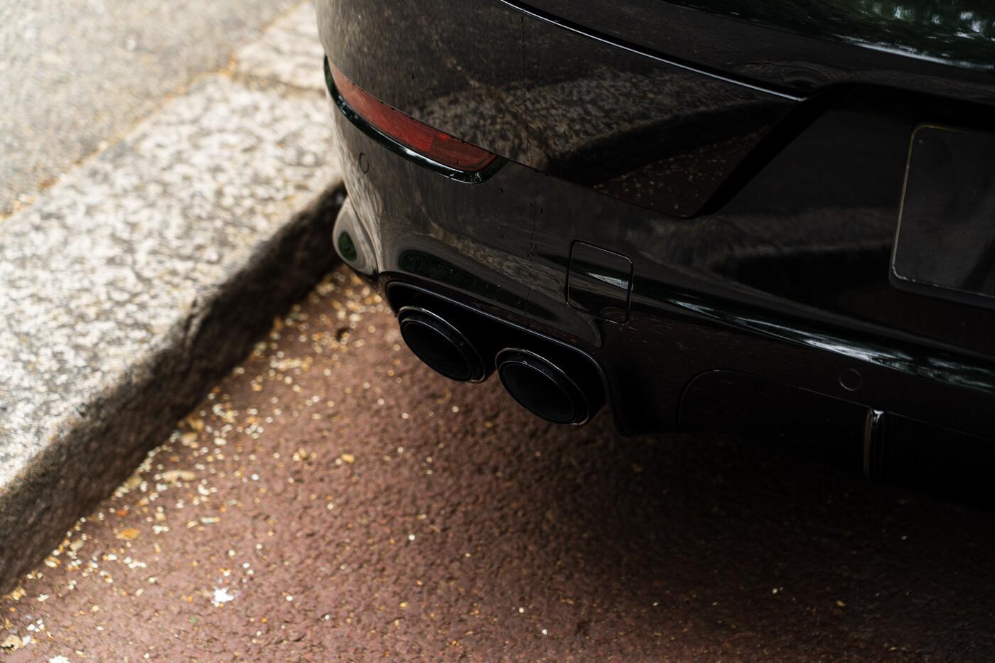 Porsche Cayenne view 18