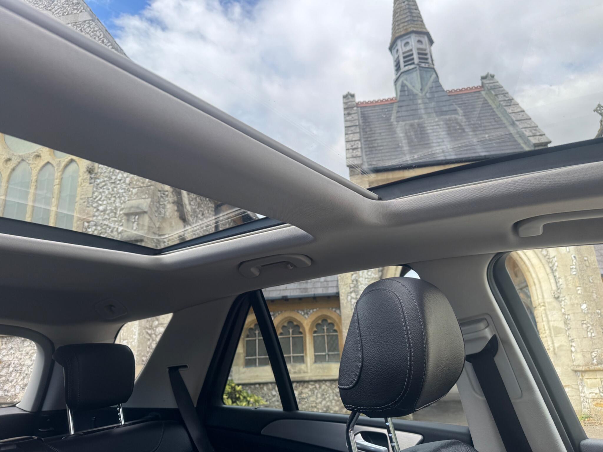 Mercedes-Benz Gle view 73