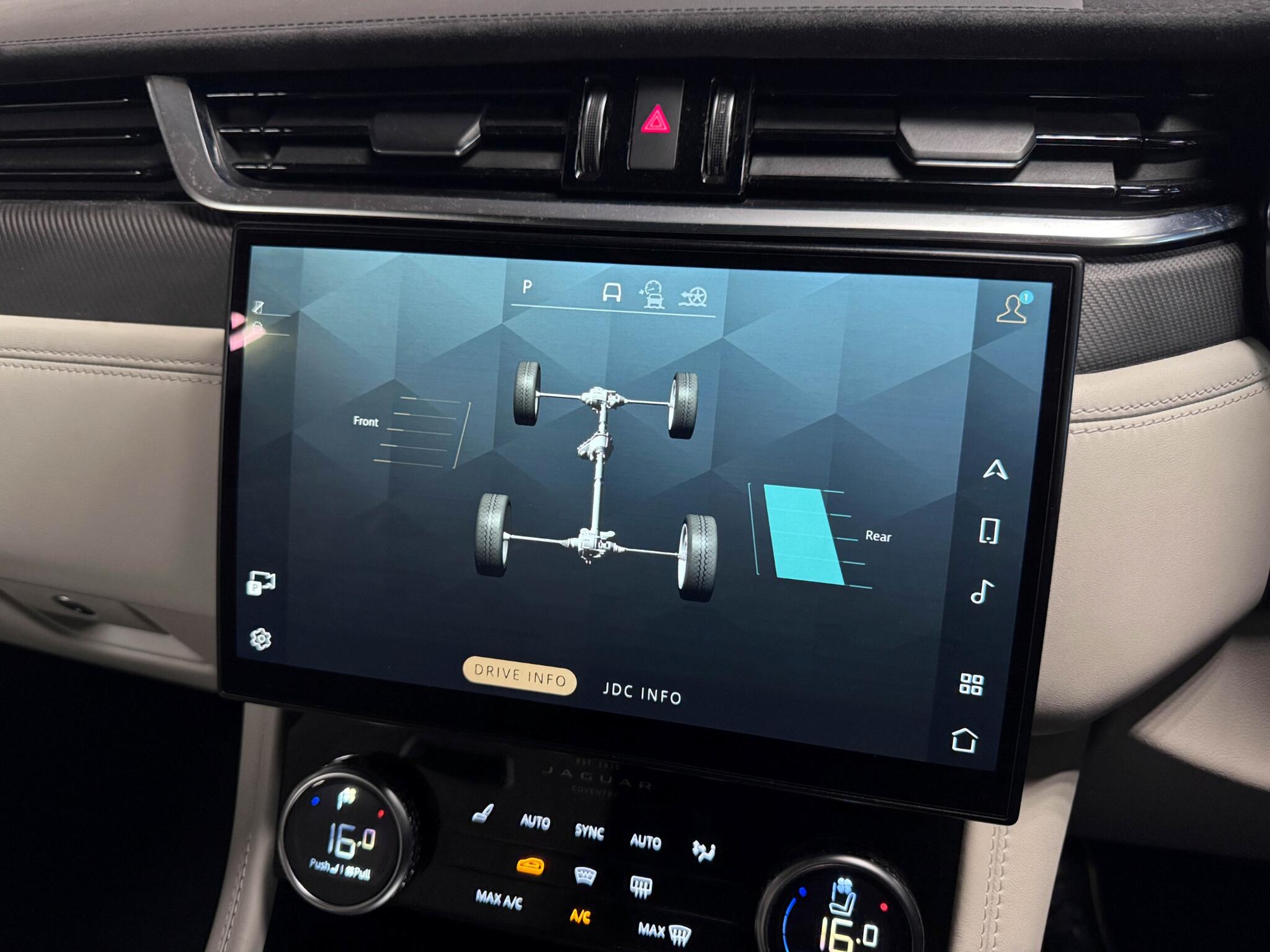 Jaguar F-Pace view 53
