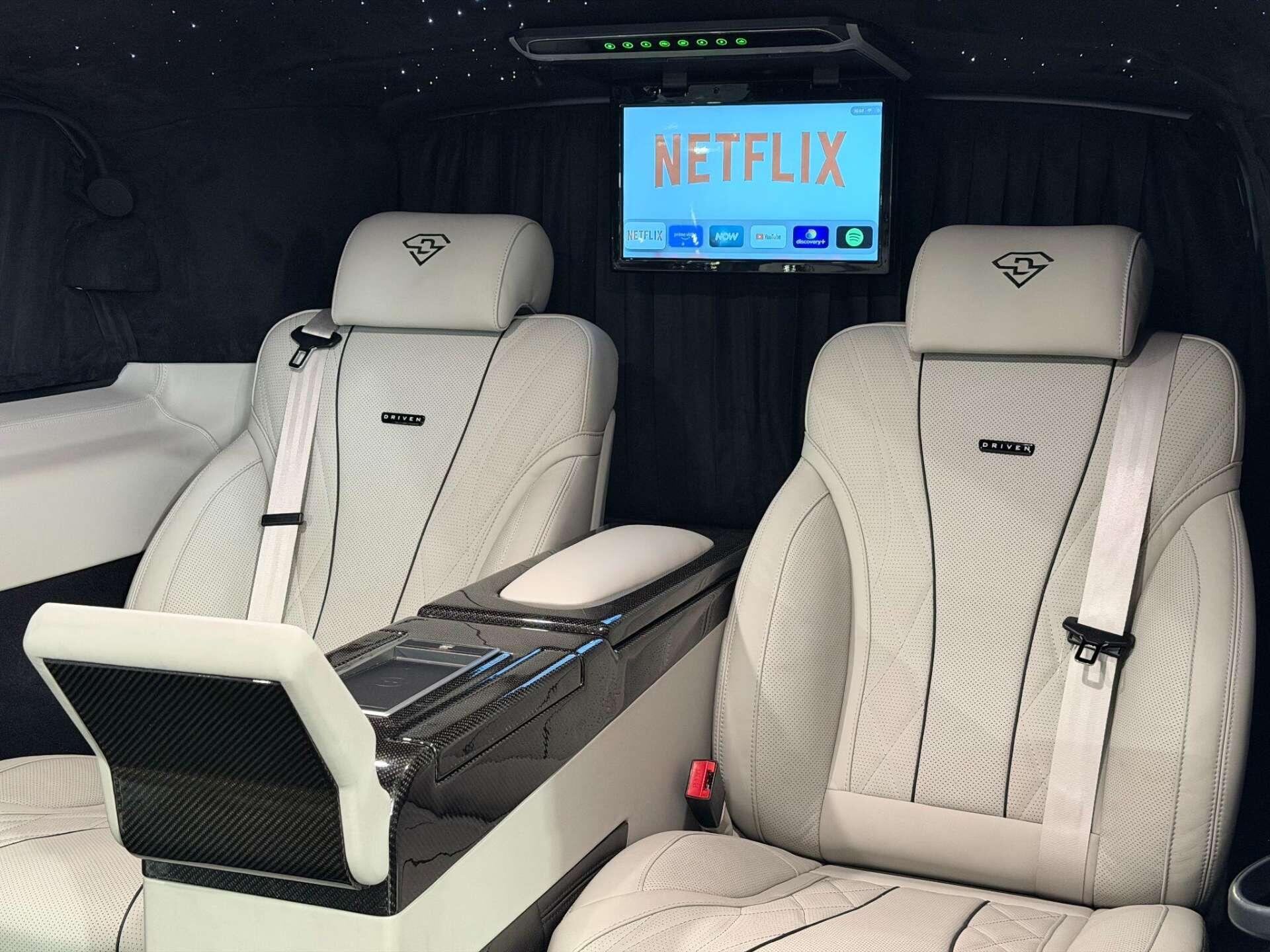 Mercedes-Benz V Class view 42