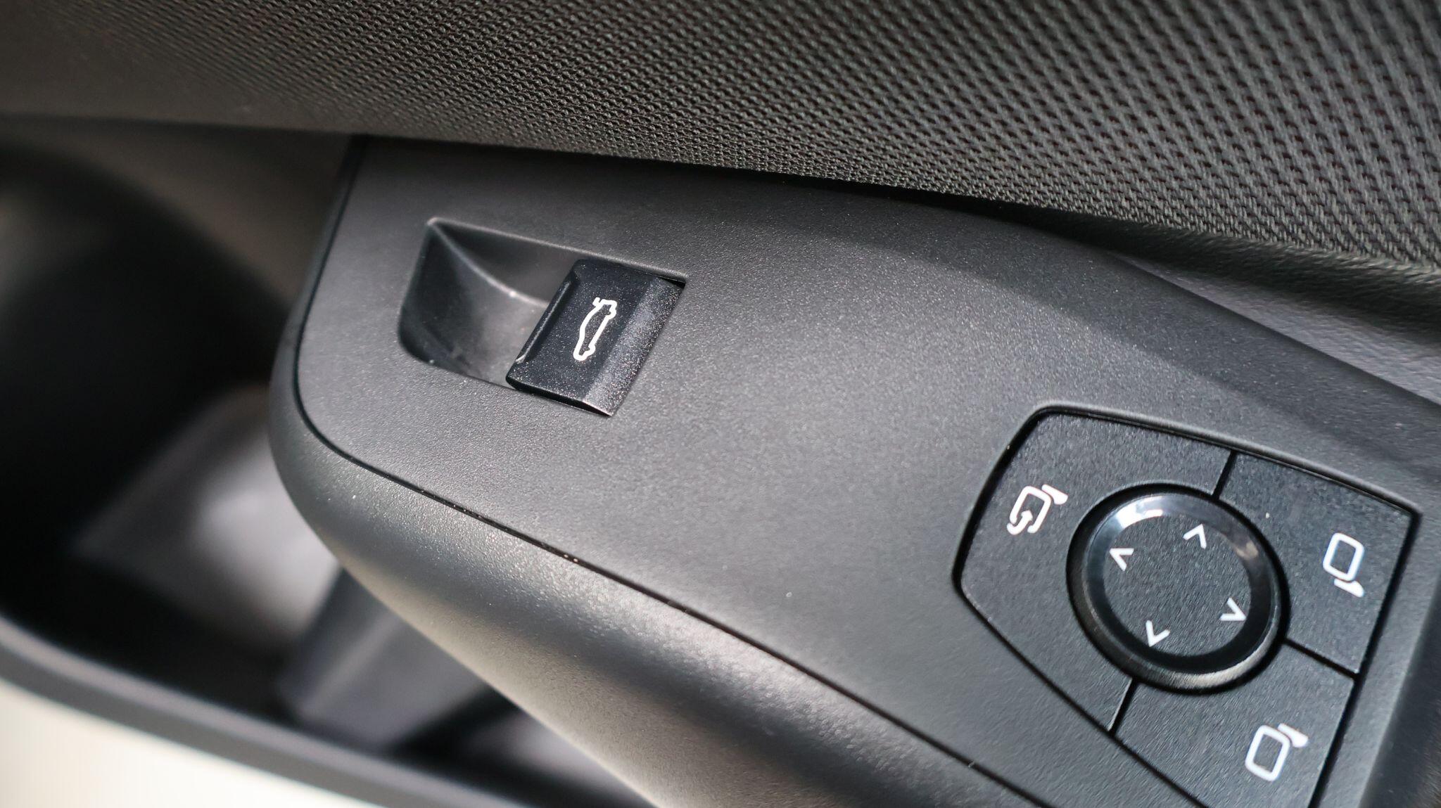 BMW X3 view 28