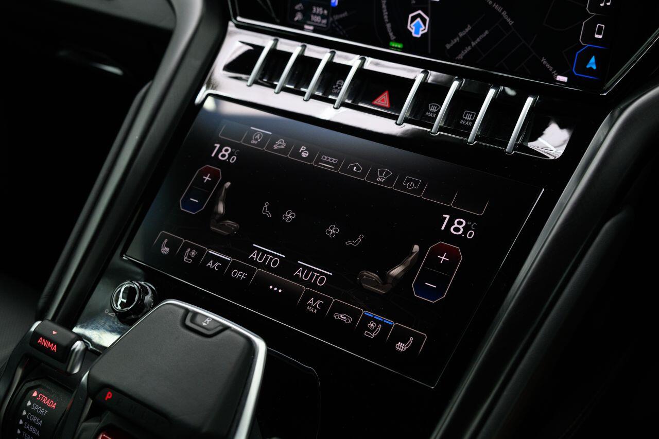 Lamborghini Urus view 80