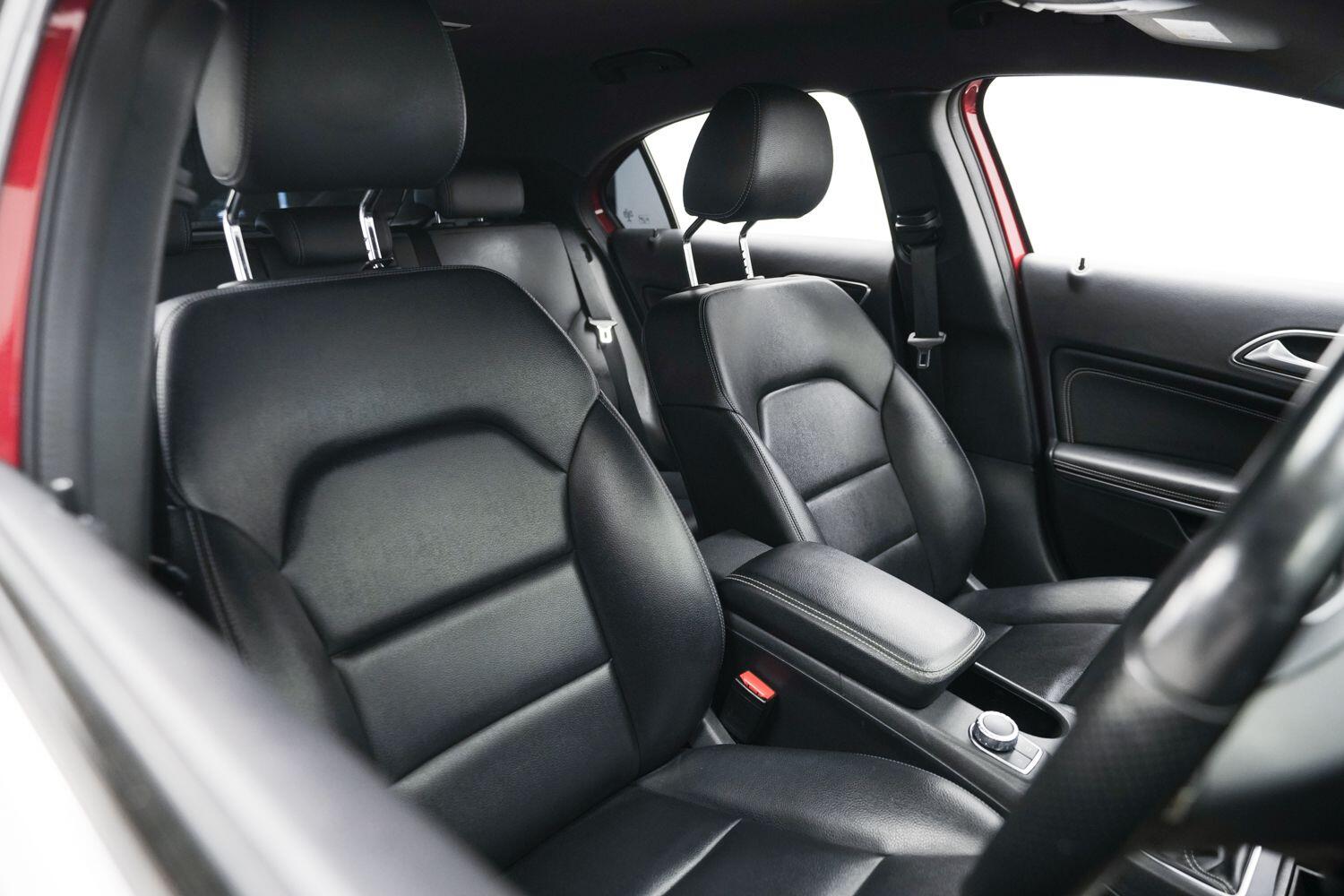 Mercedes-Benz A Class view 12