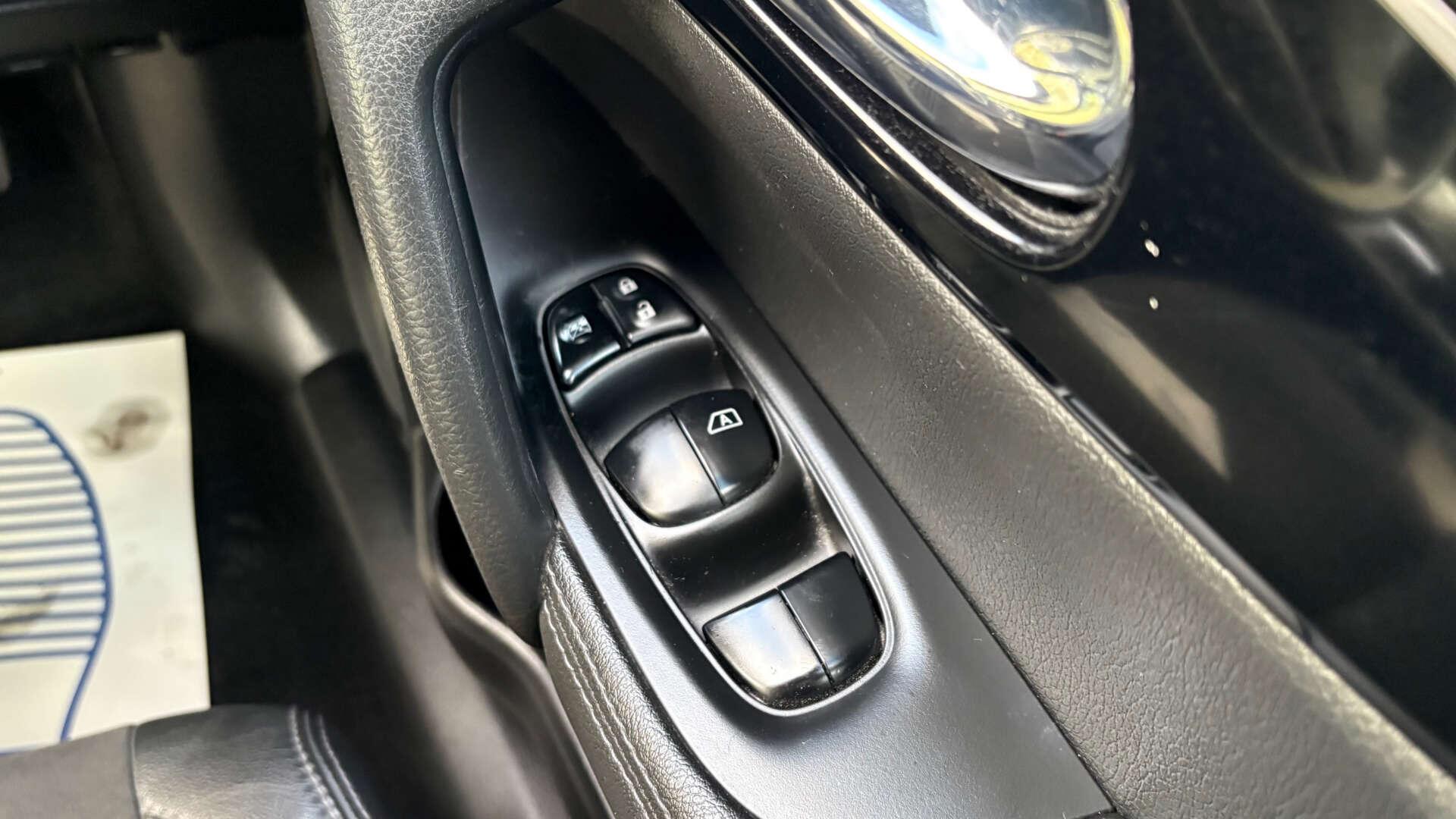 Nissan Qashqai view 22