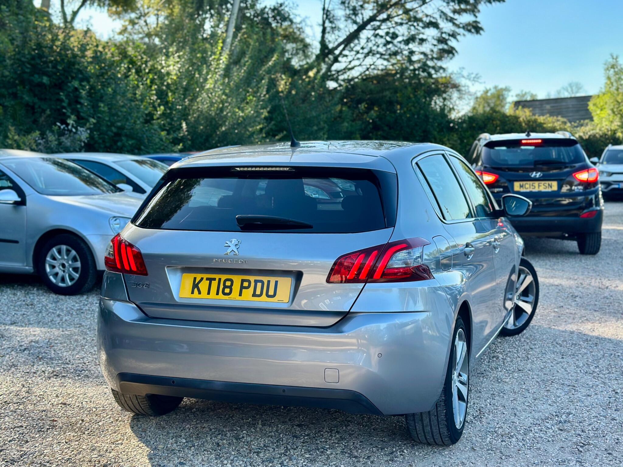 Peugeot 308 view 15