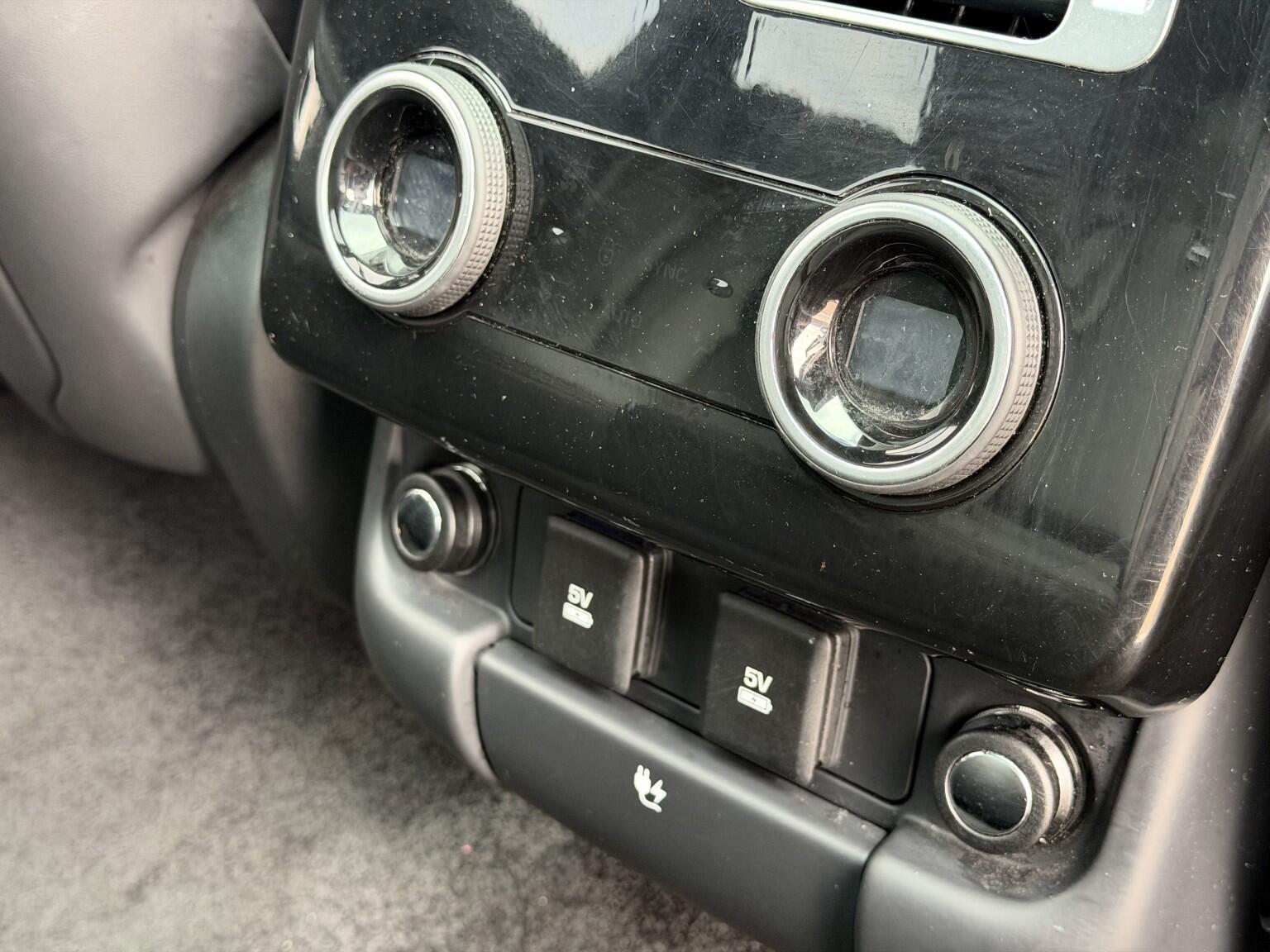 Land Rover Range Rover view 36