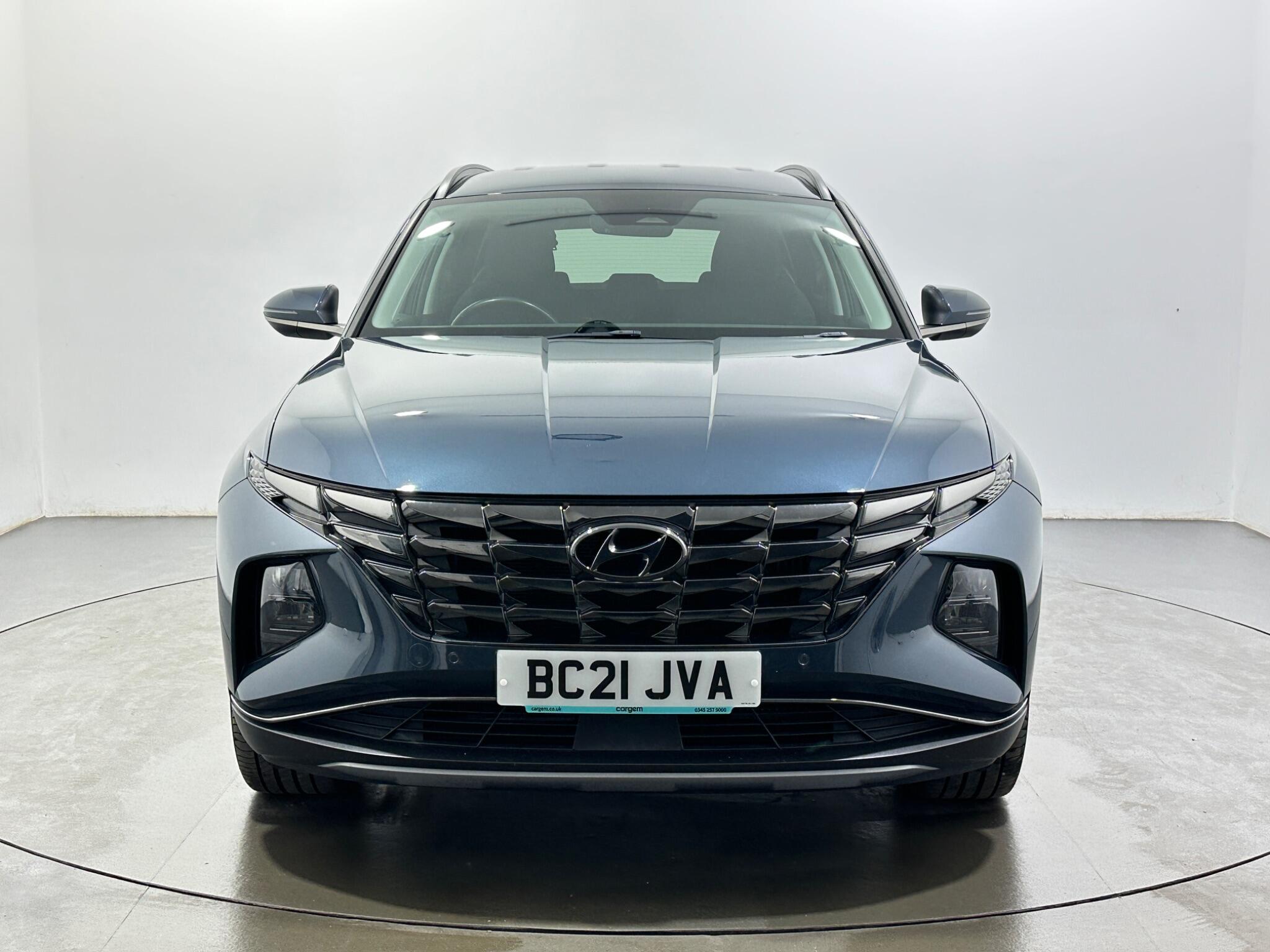 Hyundai Tucson view 3