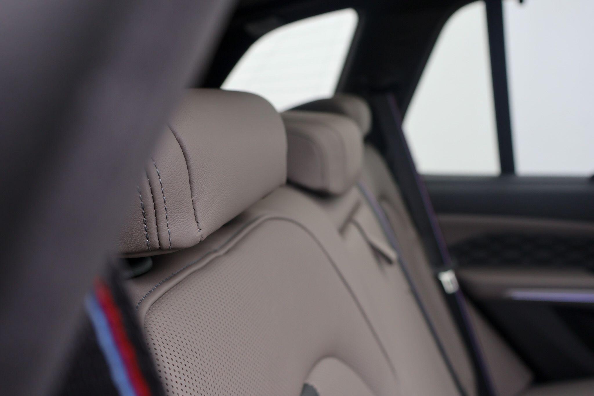 BMW X5 M view 15