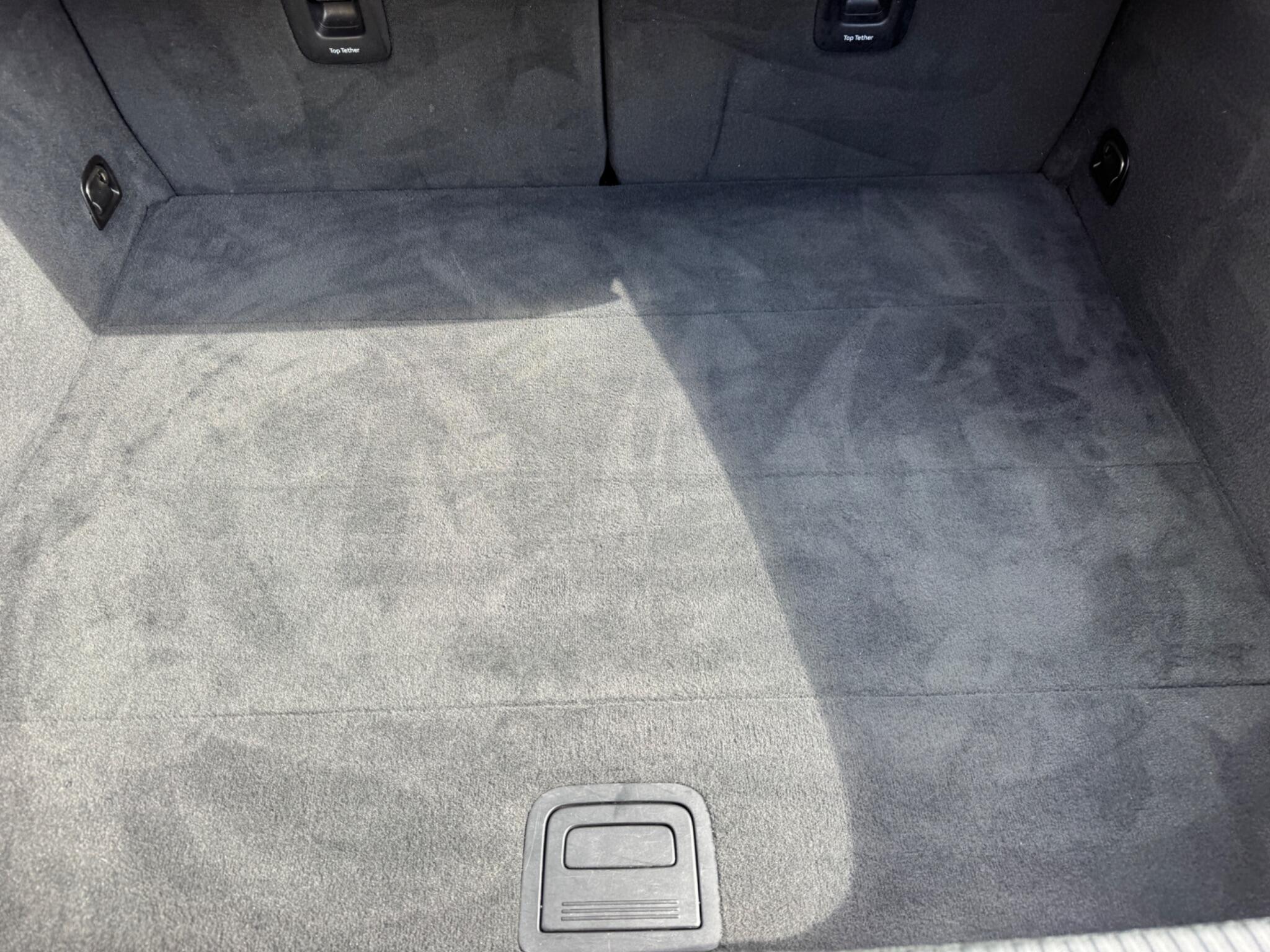 Audi TT view 68