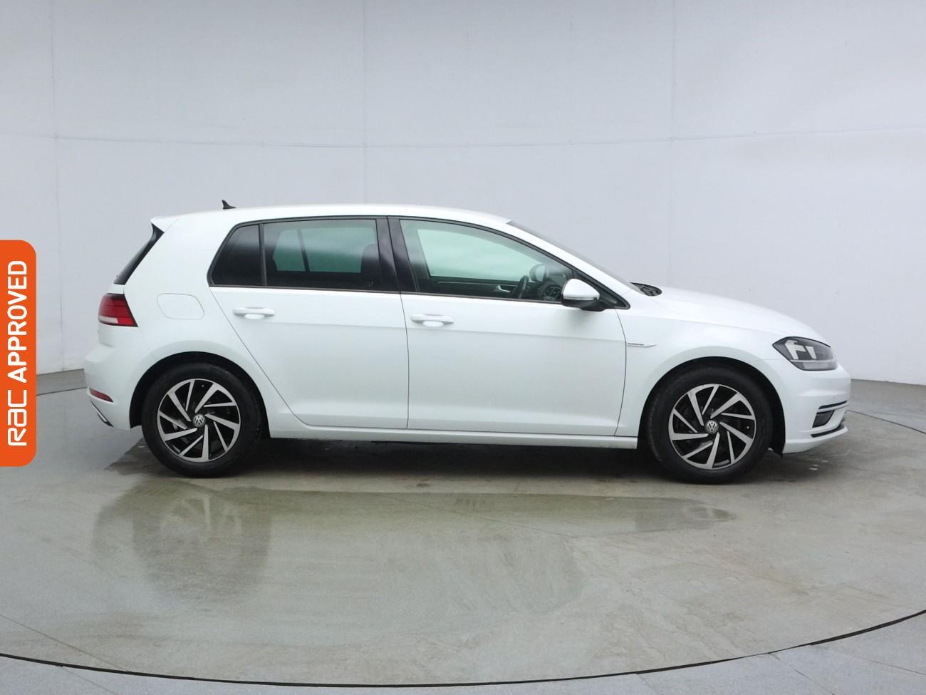 Volkswagen Golf view 6