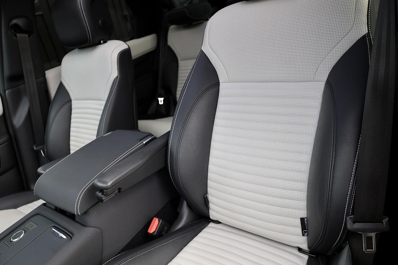 Land Rover Discovery 3 view 37
