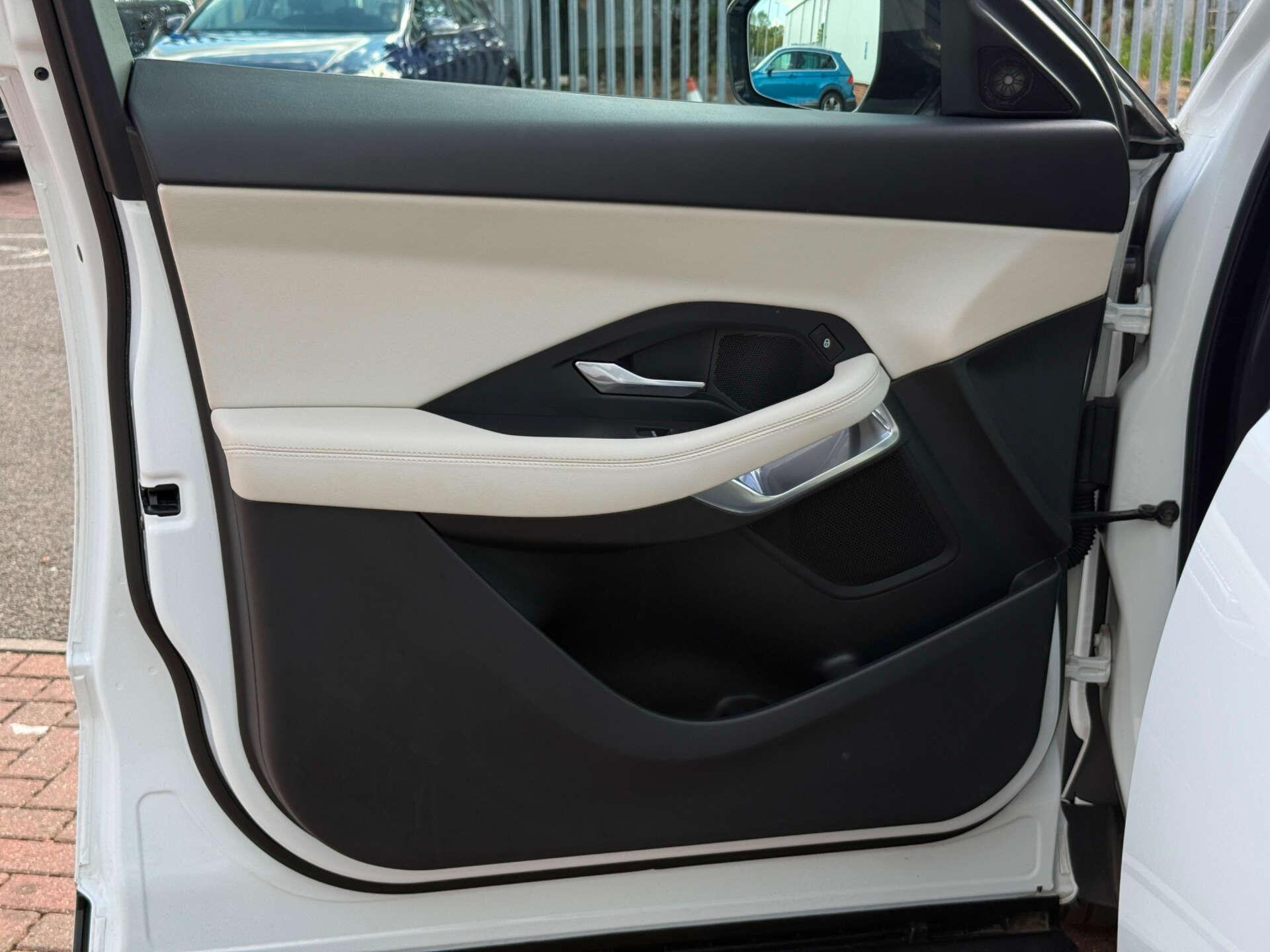 Jaguar E-Pace view 43