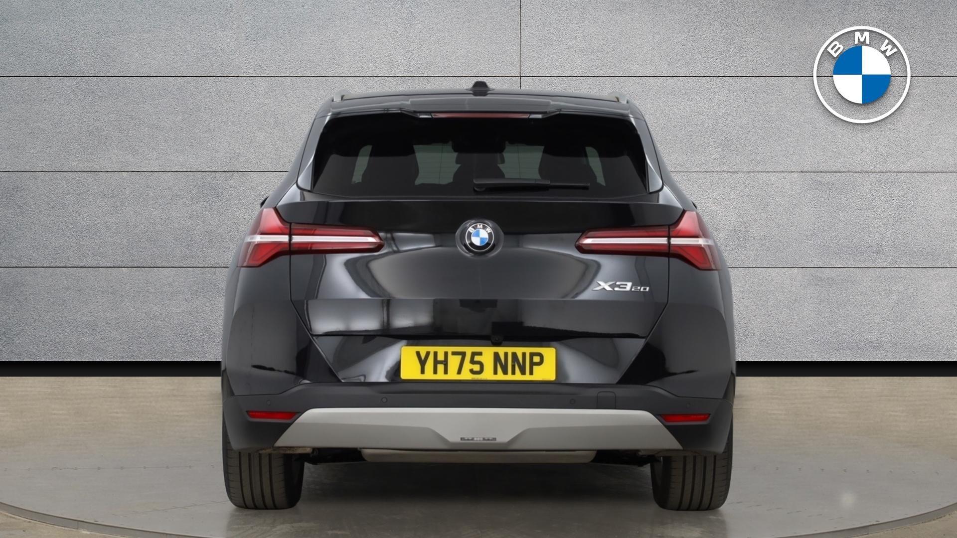 BMW X3 view 15