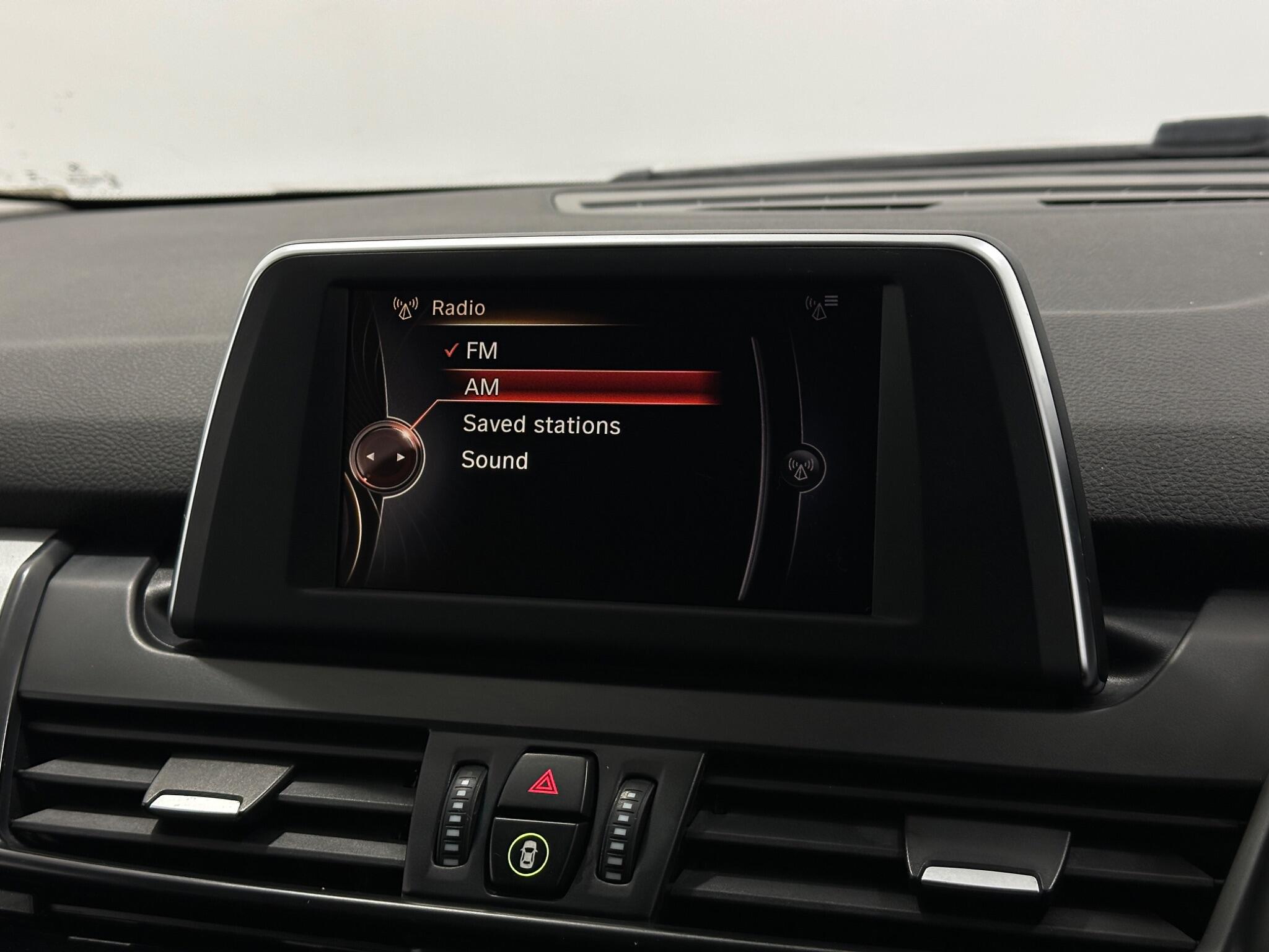 BMW 2 Series view 23