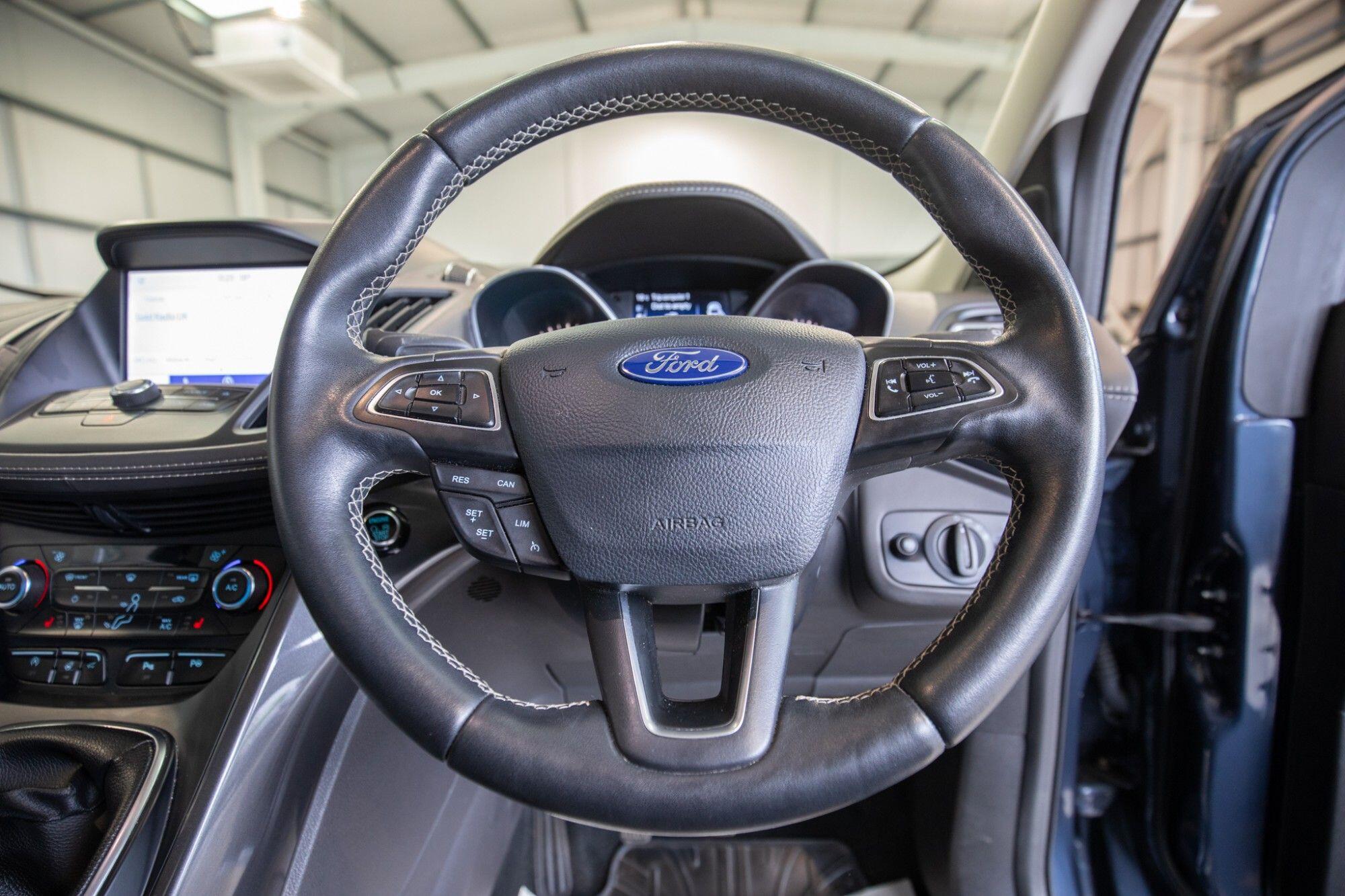 Ford Kuga view 15